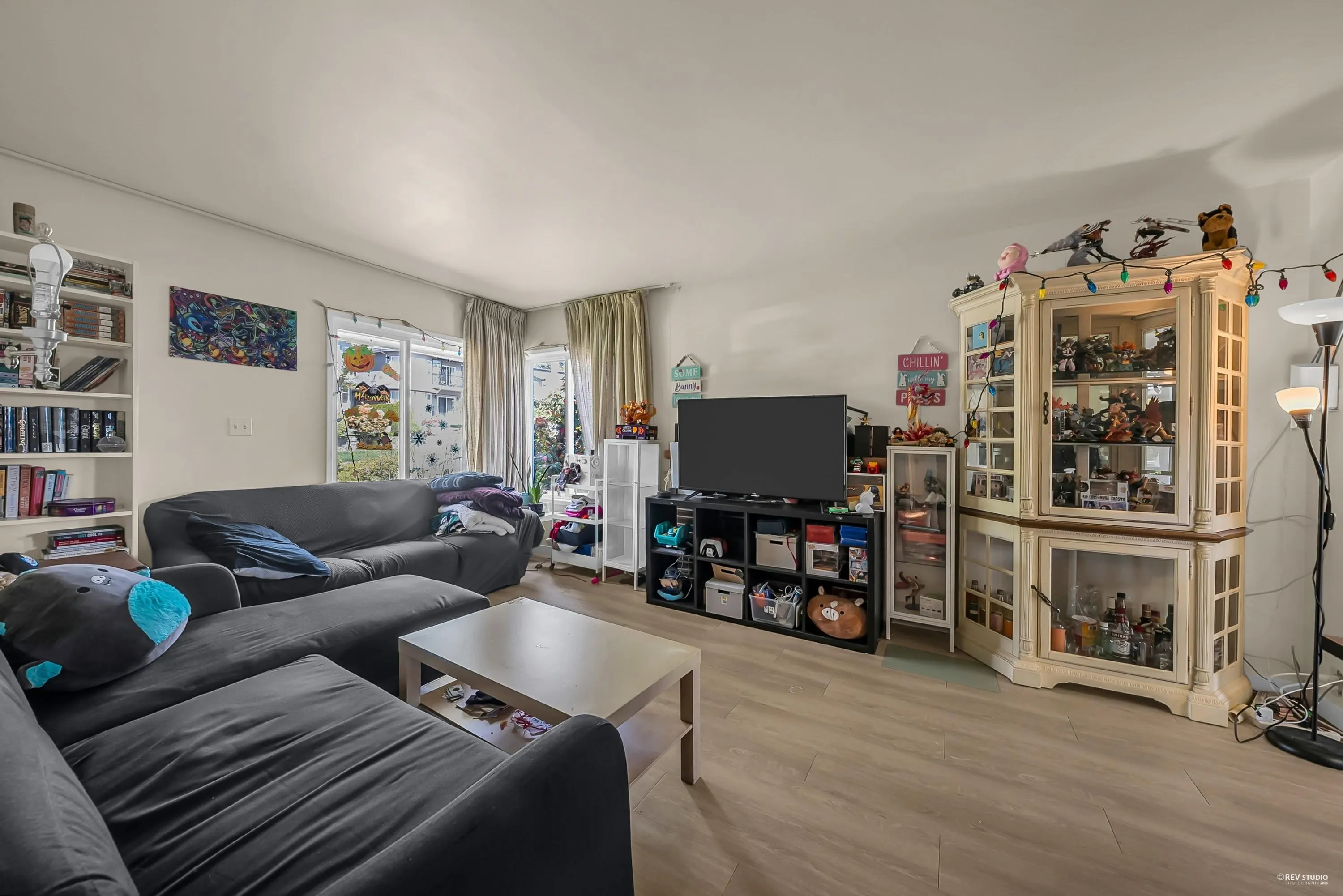 215 W 28th Street