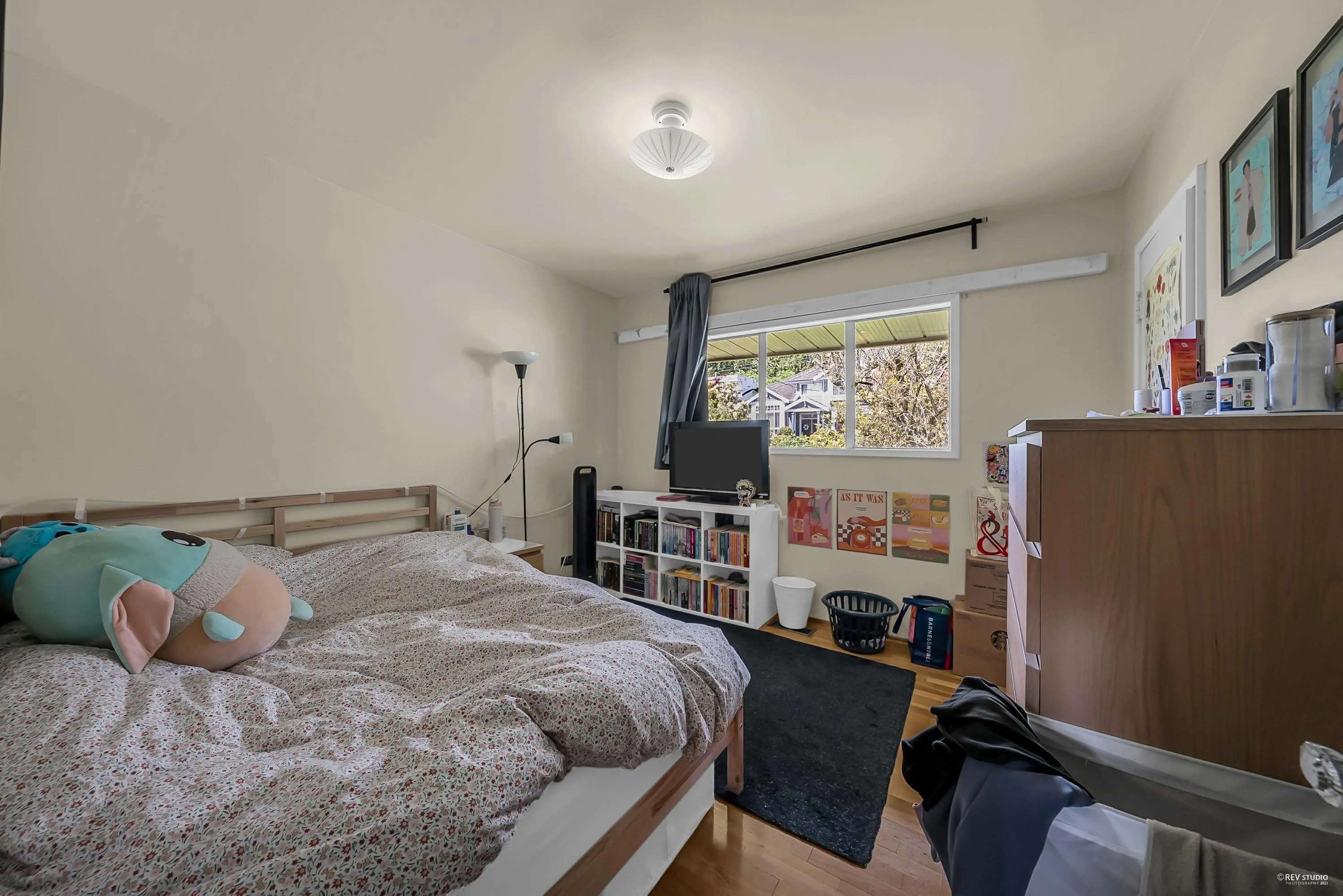 215 W 28th Street