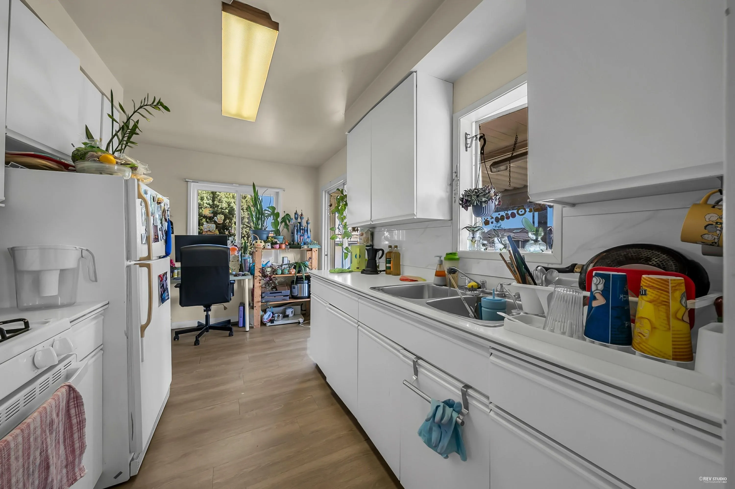 215 W 28th Street