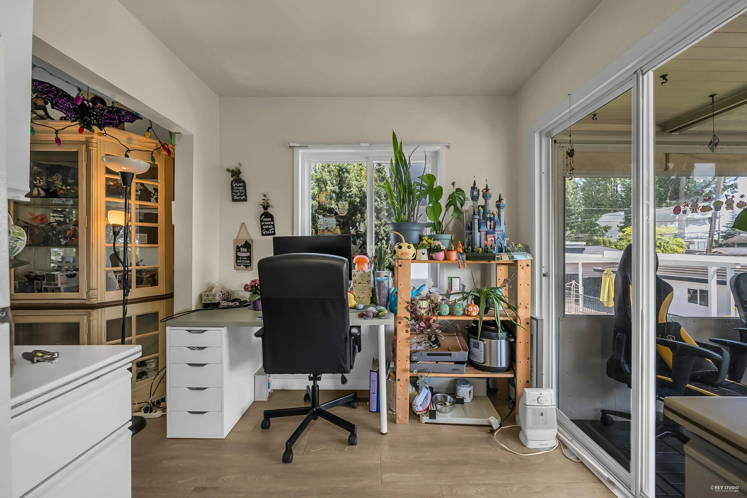 215 W 28th Street