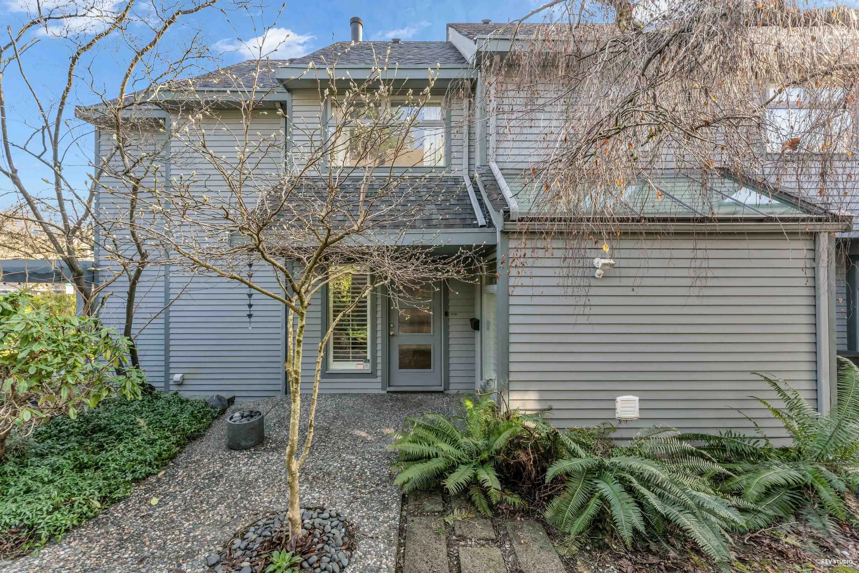 1906 W 14th Avenue