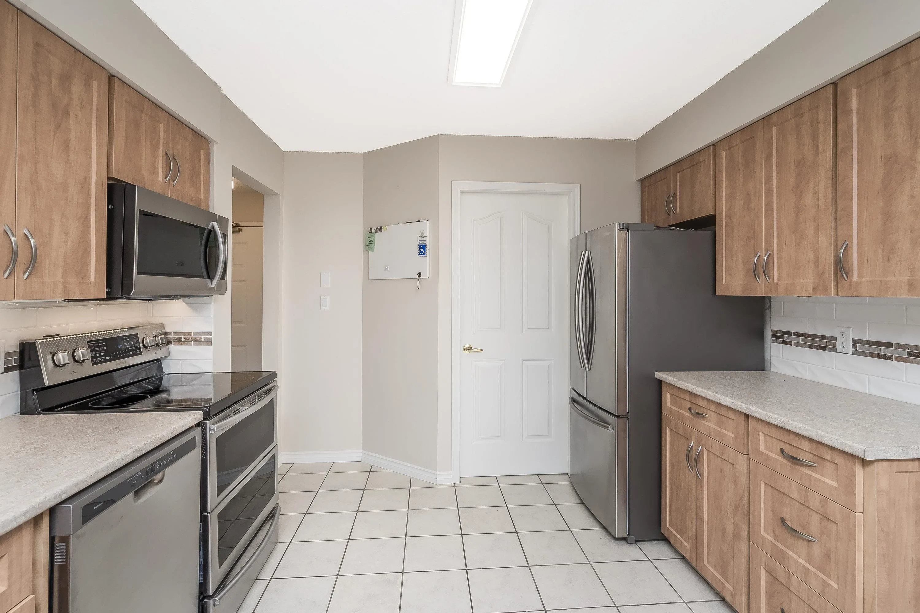 209 32145 Old Yale Road