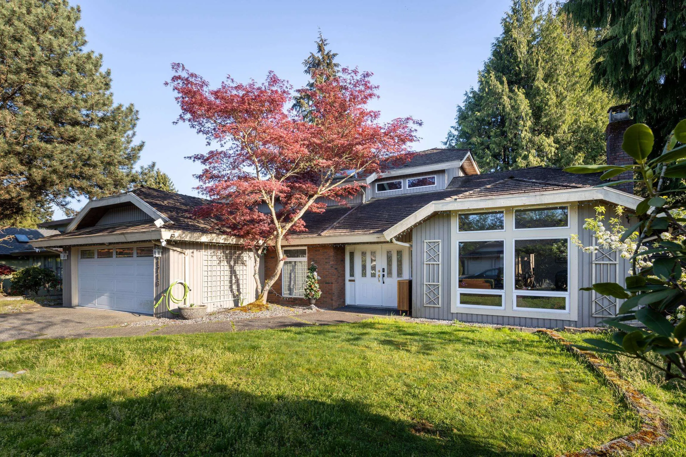 11716 Summit Crescent