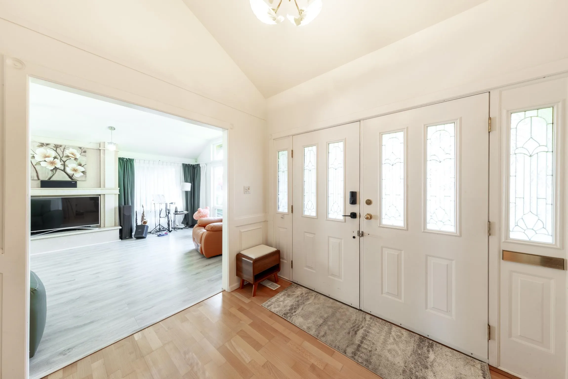 11716 Summit Crescent