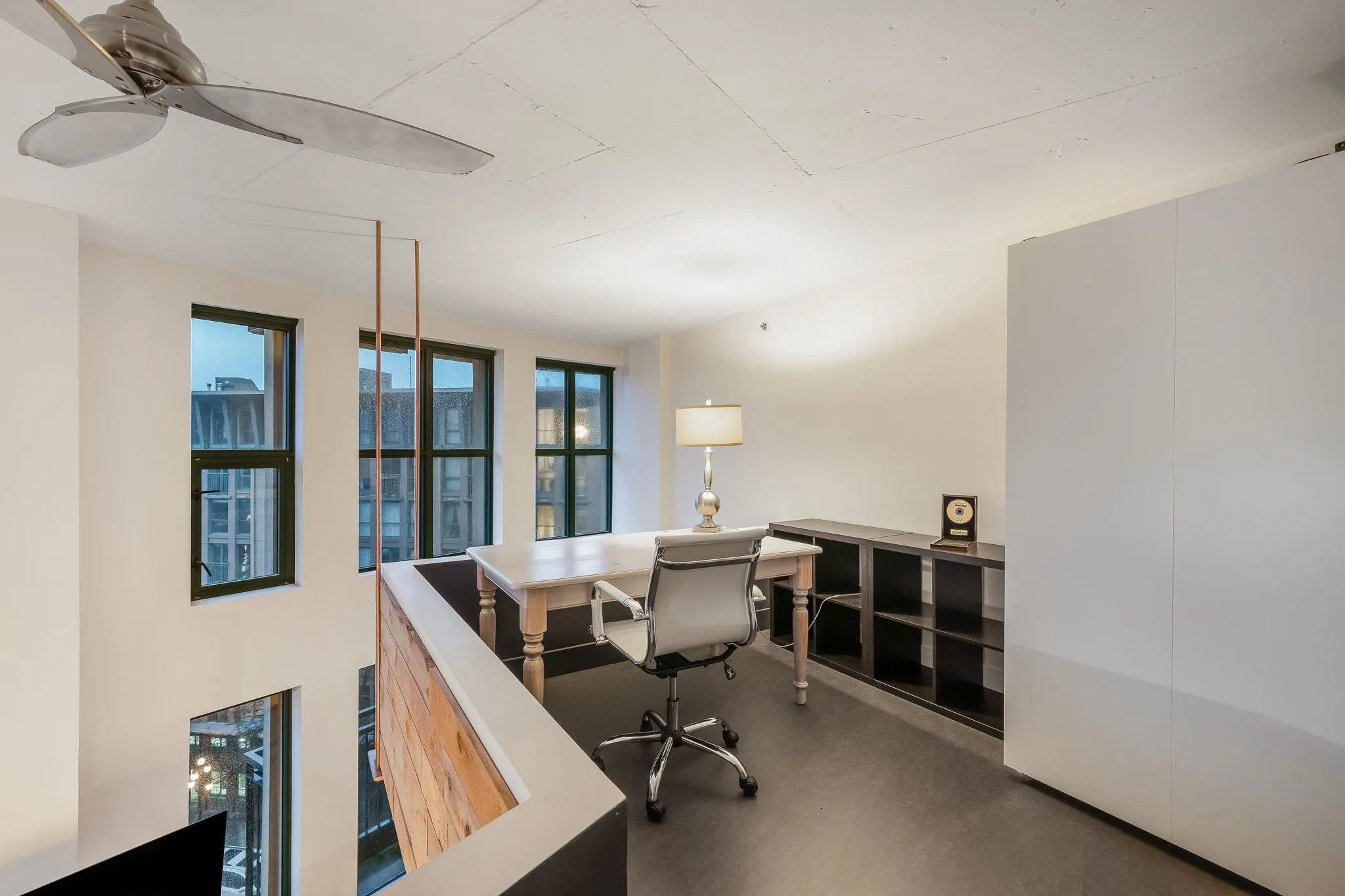 507 22 E Cordova Street