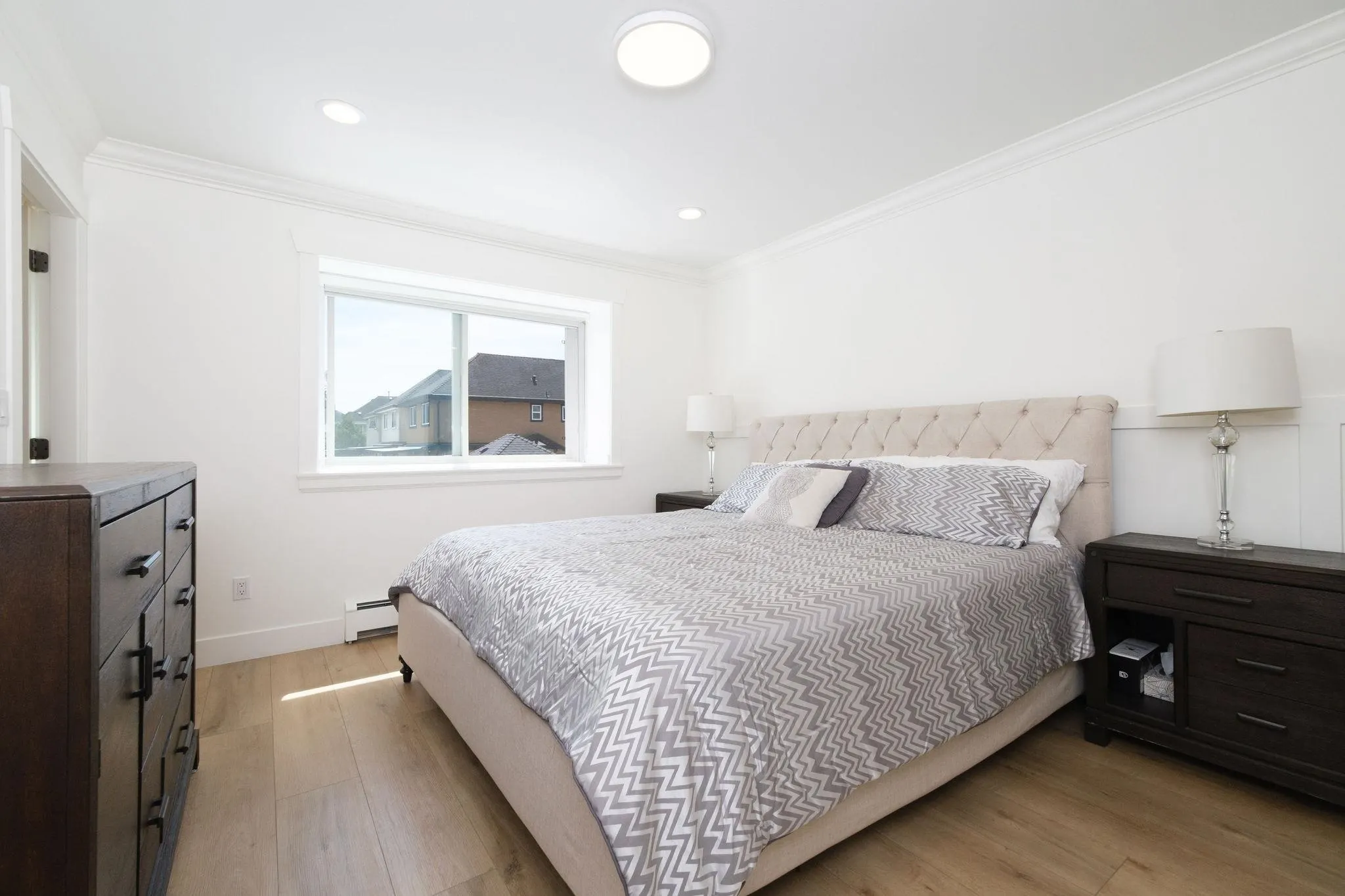 15022 60 Avenue