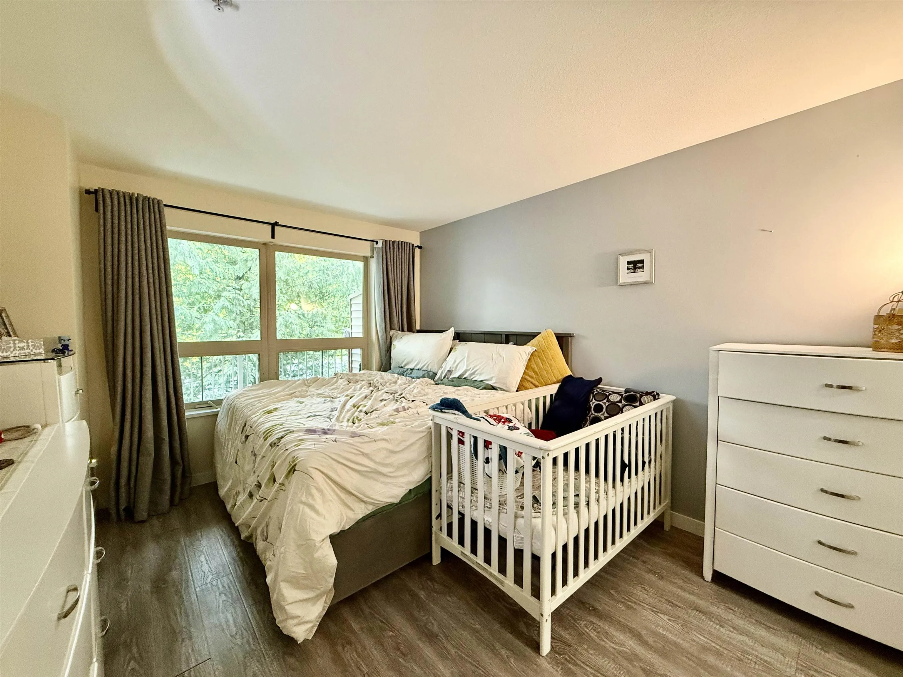 311 15220 Guildford Drive