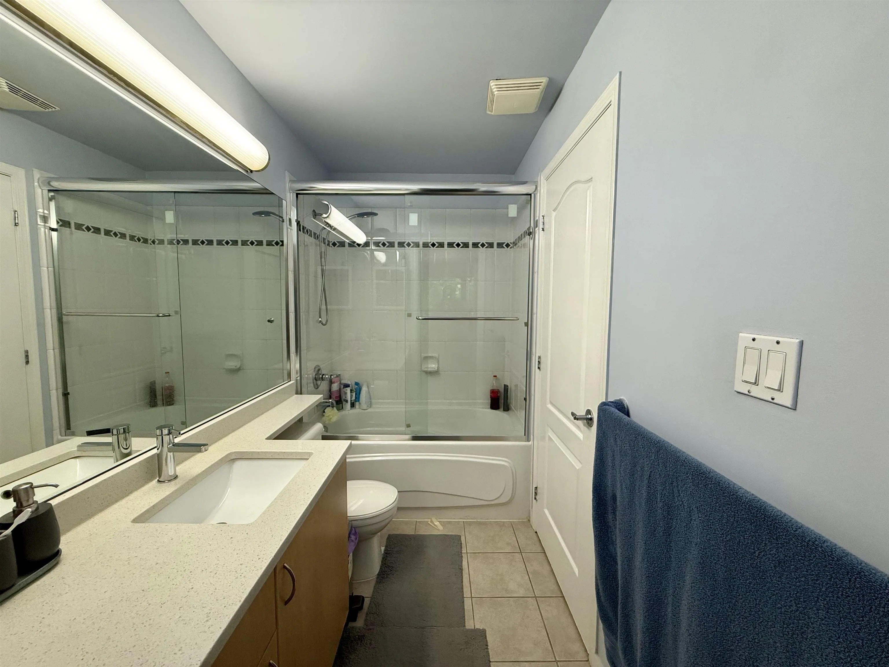 311 15220 Guildford Drive