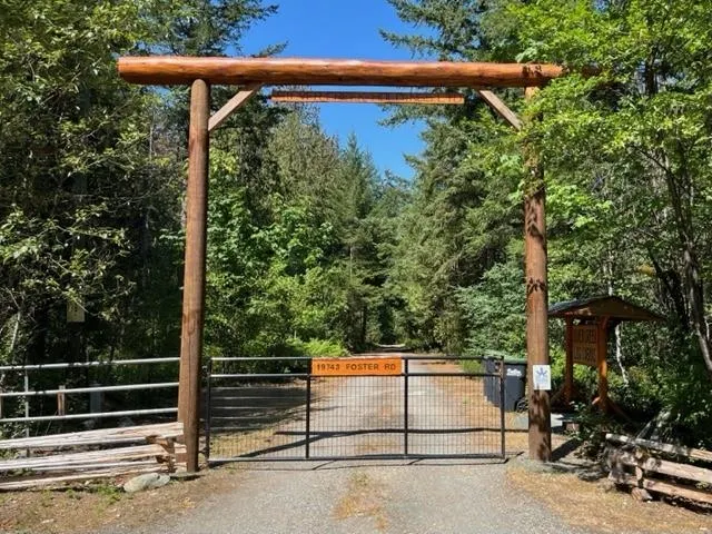 19 19743 Foster Road