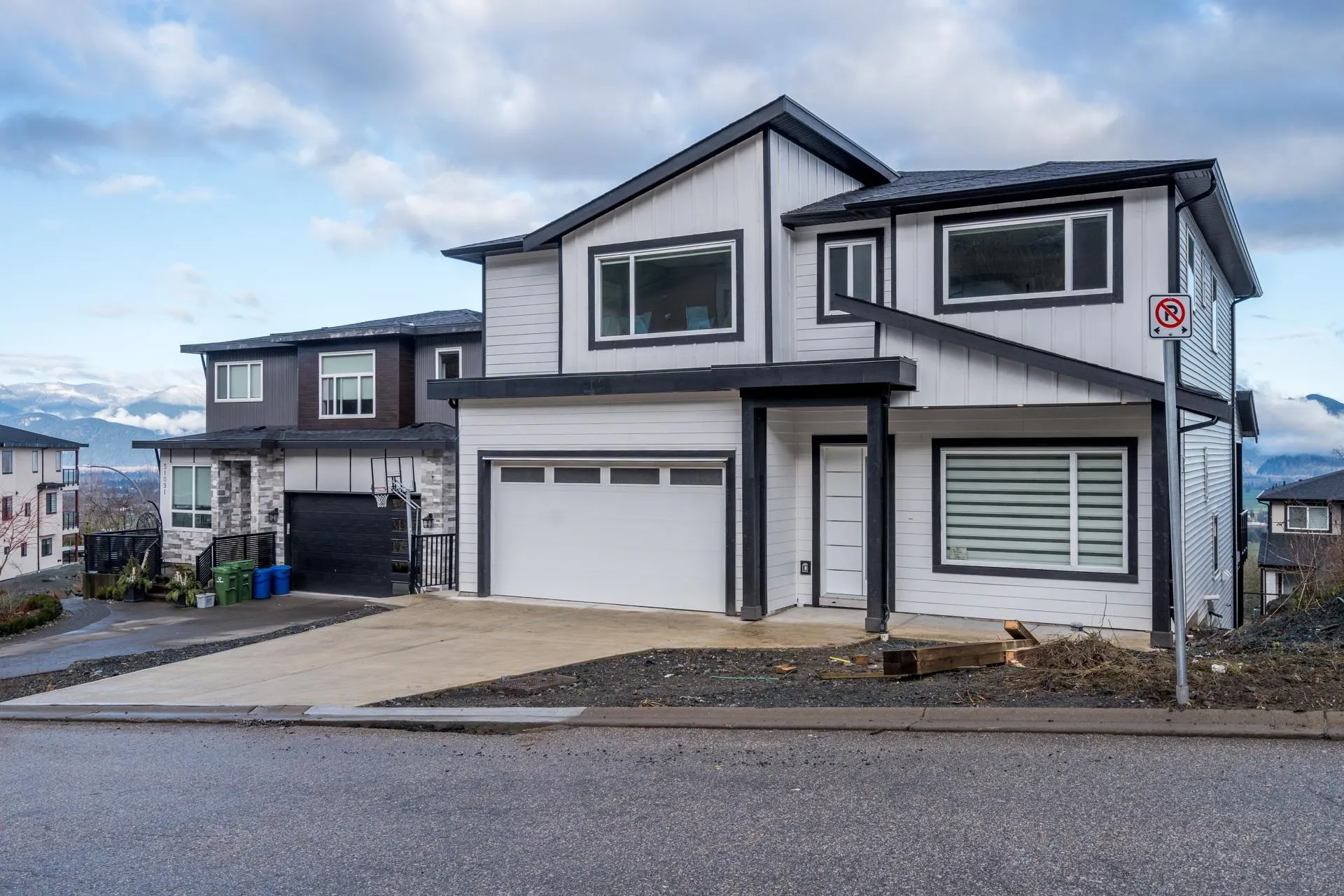 51097 Farmers Way