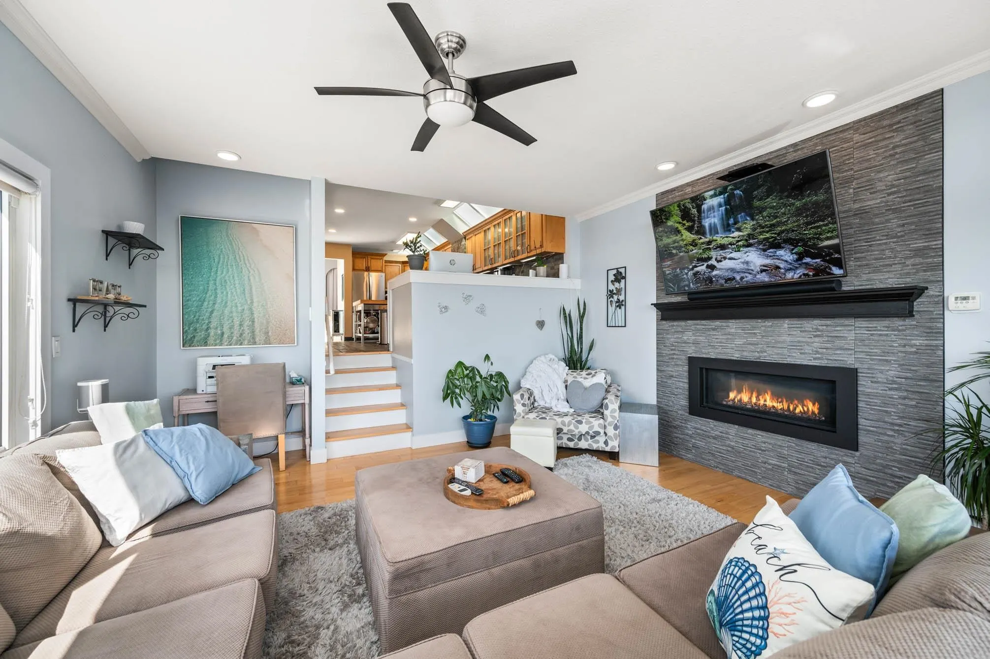 1246 Oxford Street