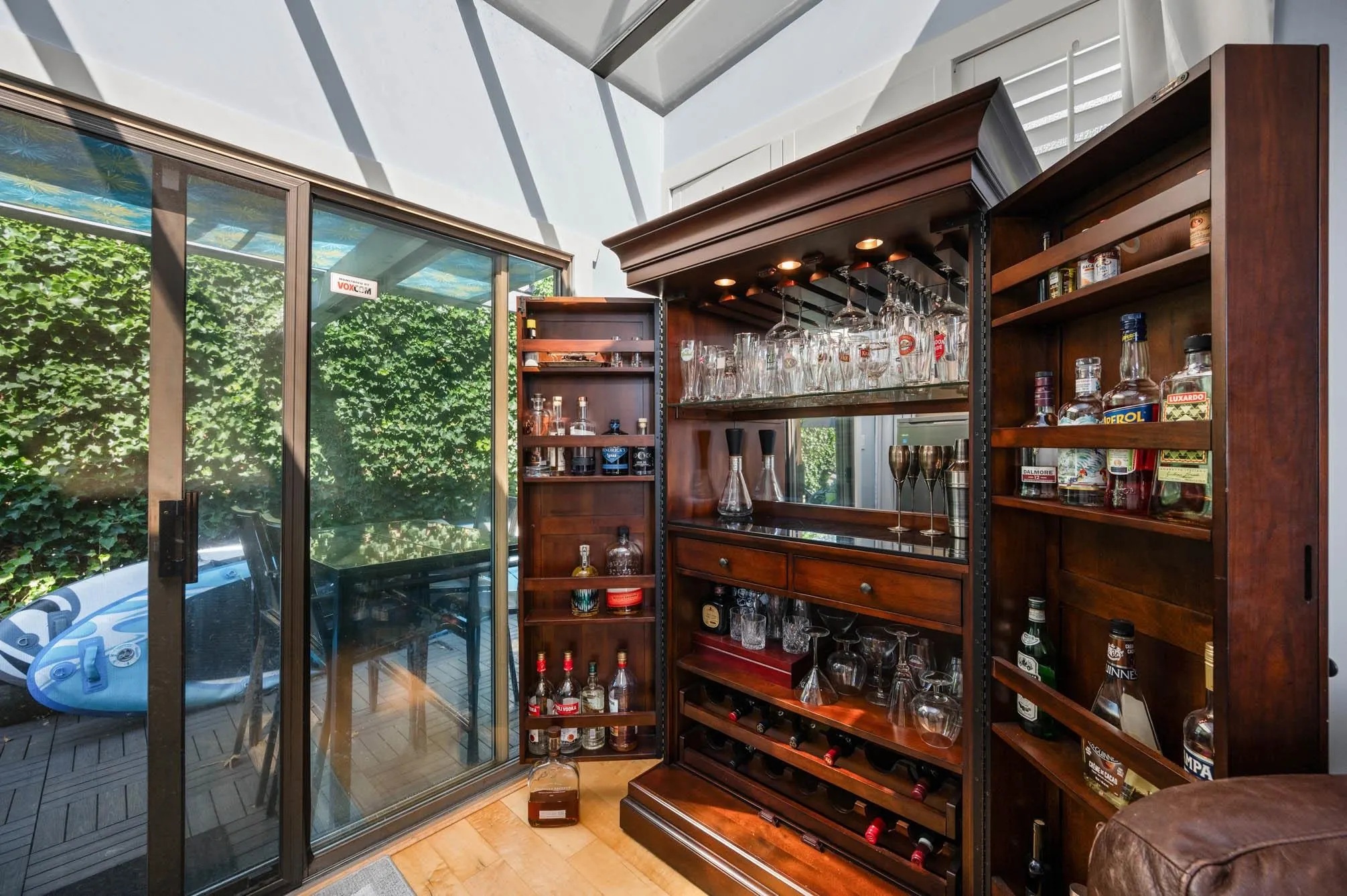 1246 Oxford Street