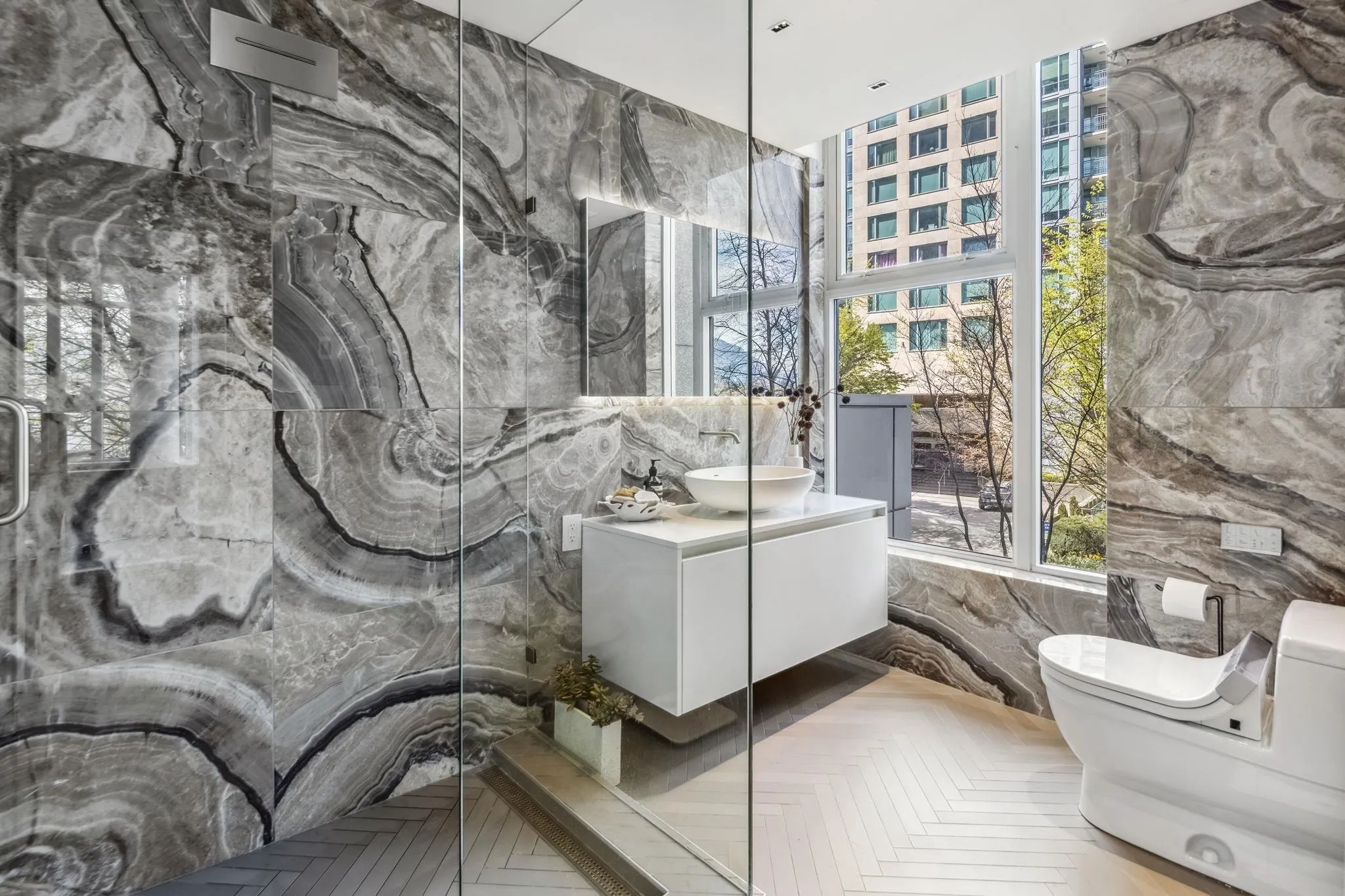 TH22 1281 W Cordova Street
