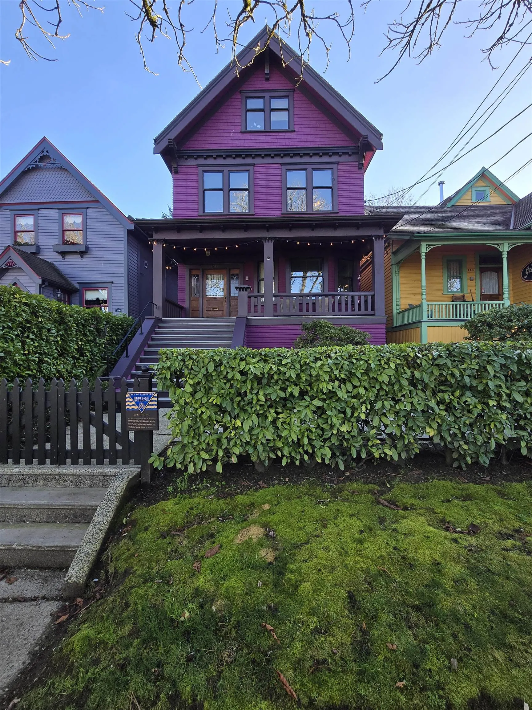 140 W 10th Avenue