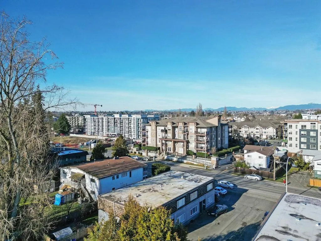 407 20175 53 Avenue