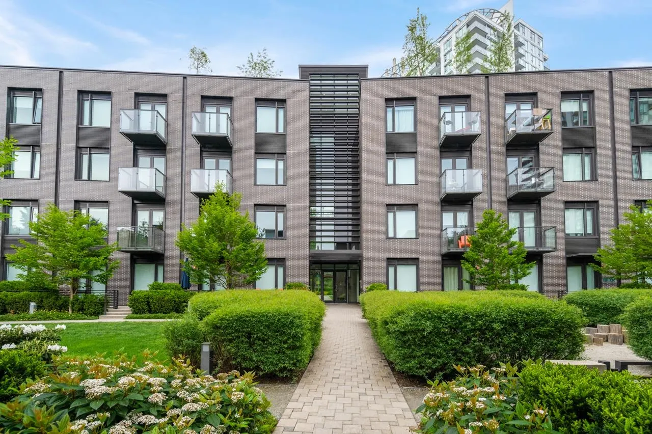 M409 5681 Birney Avenue