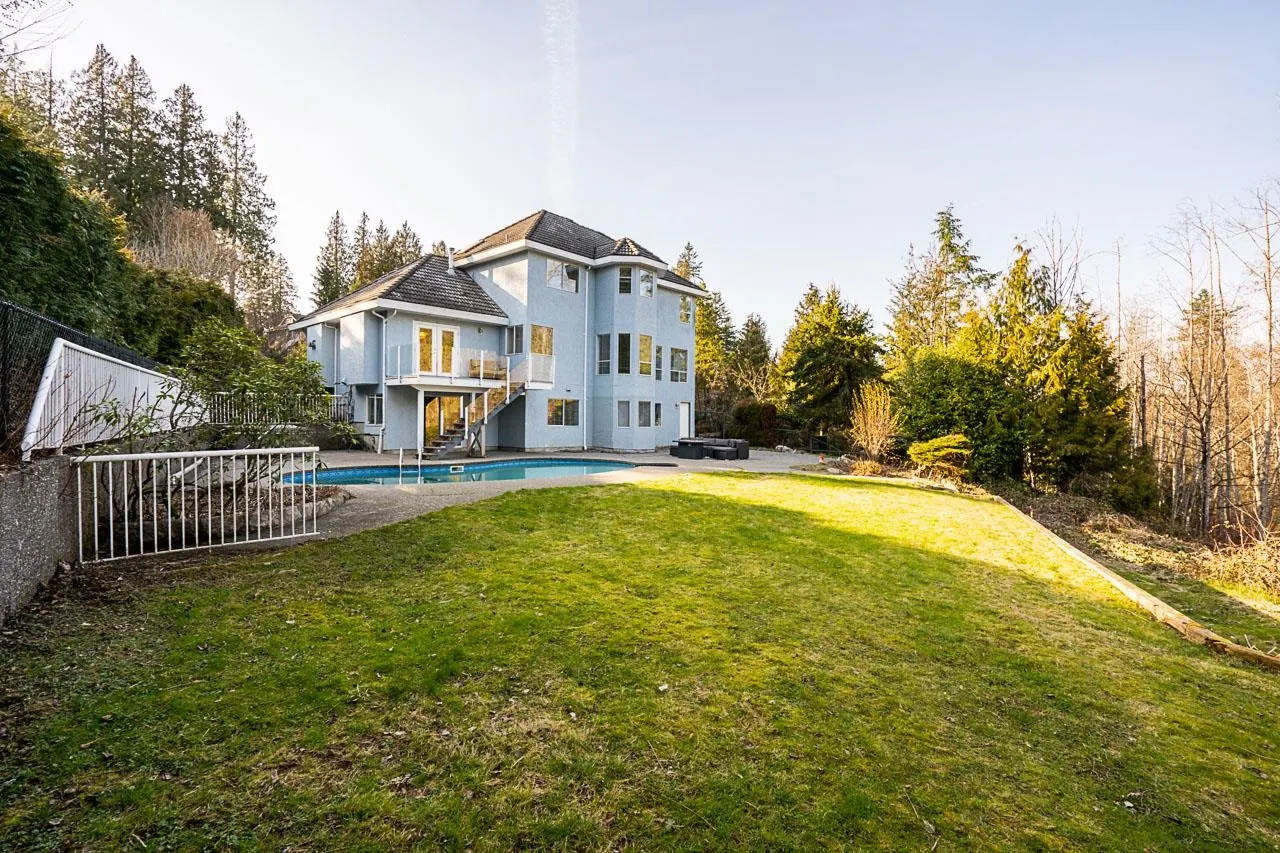 4570 Maysfield Crescent