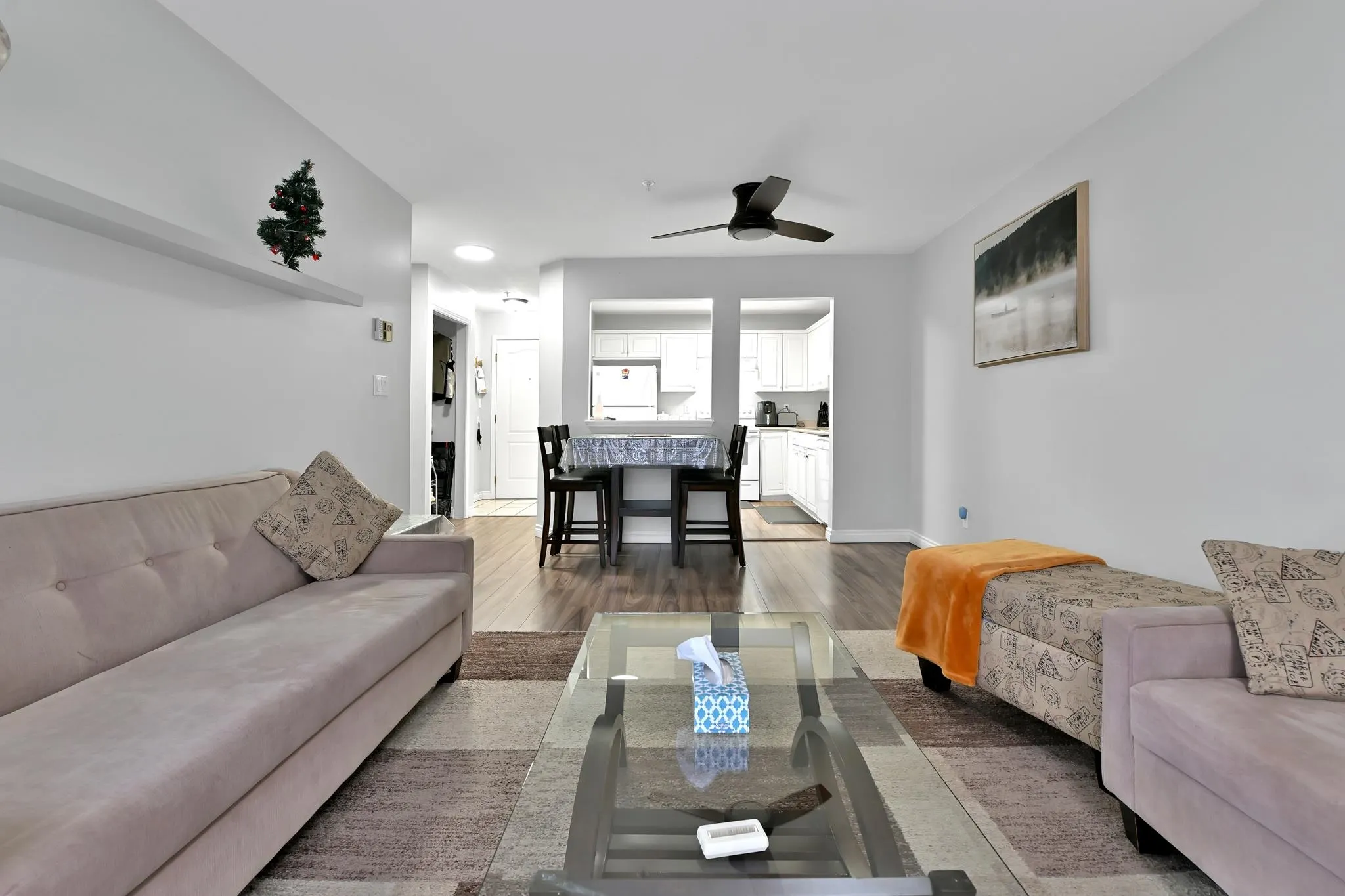 306 32075 George Ferguson Way
