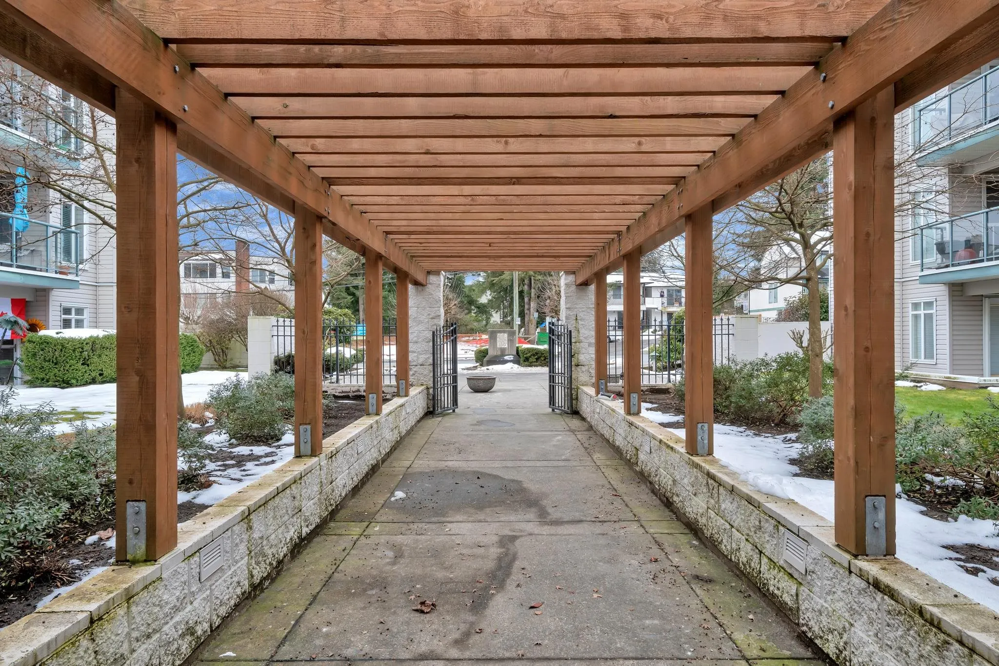 306 32075 George Ferguson Way