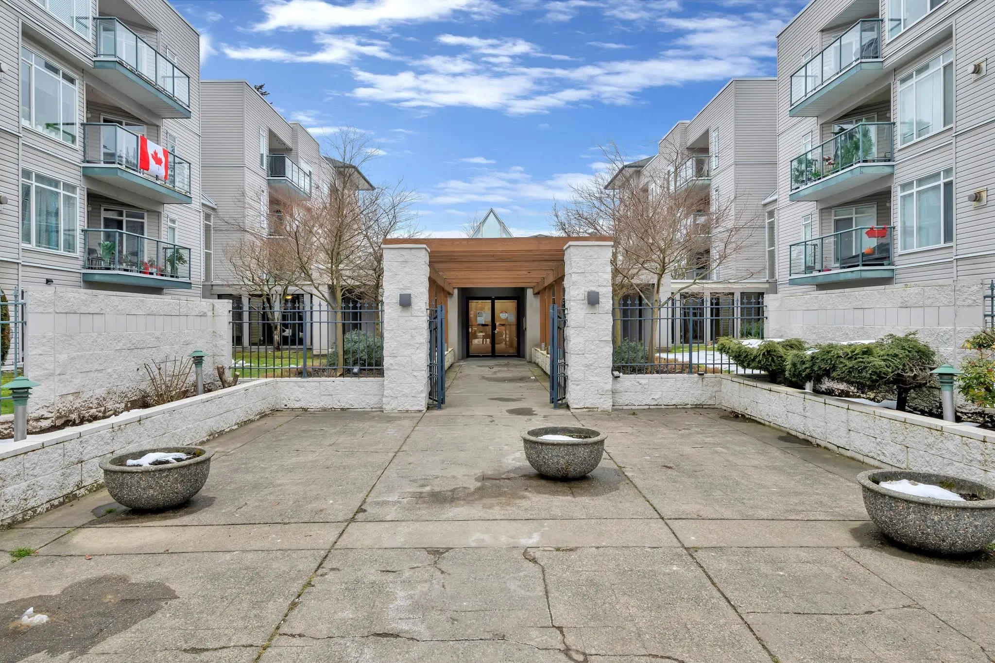 306 32075 George Ferguson Way