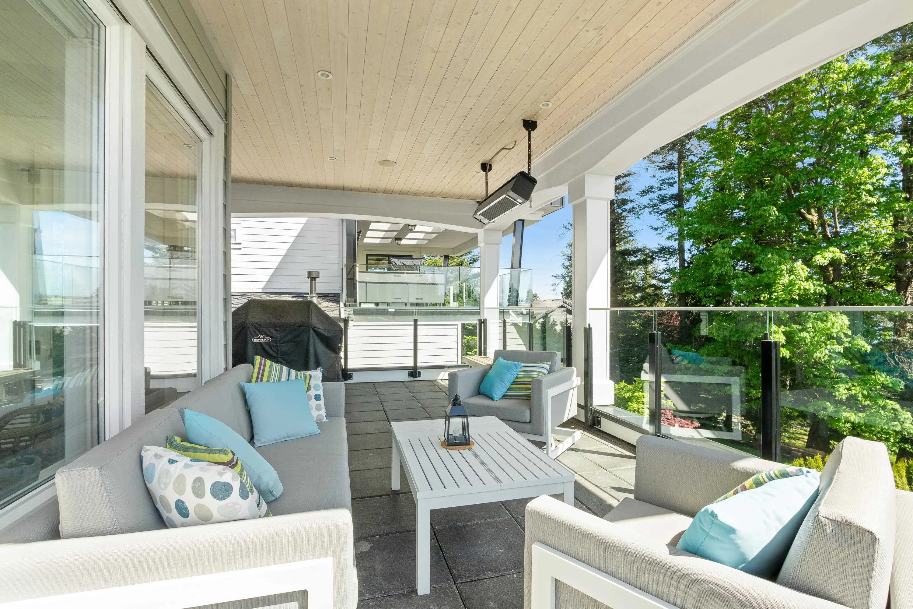 13416 Marine Drive