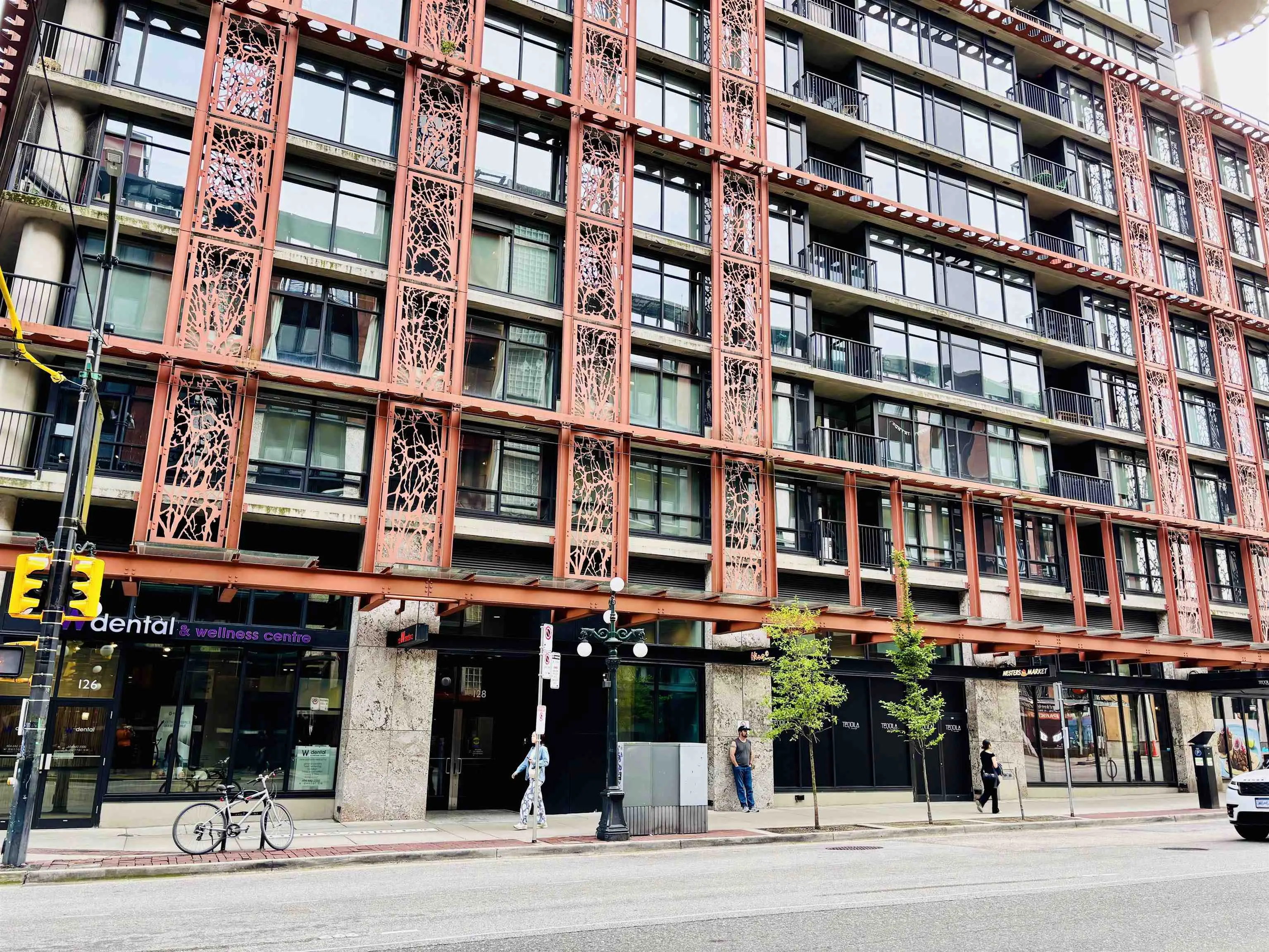 309 128 W Cordova Street