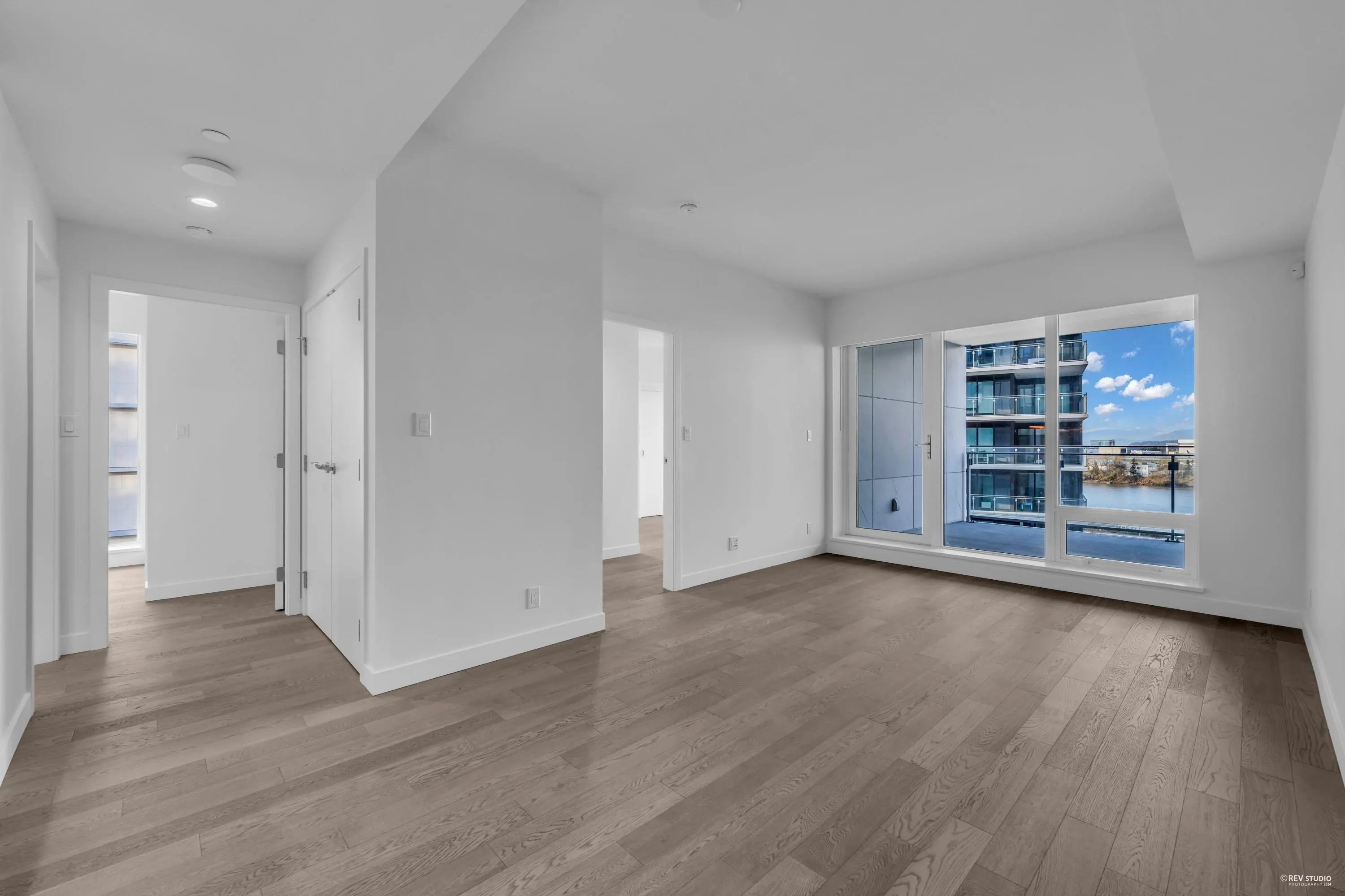 601 6855 Pearson Way
