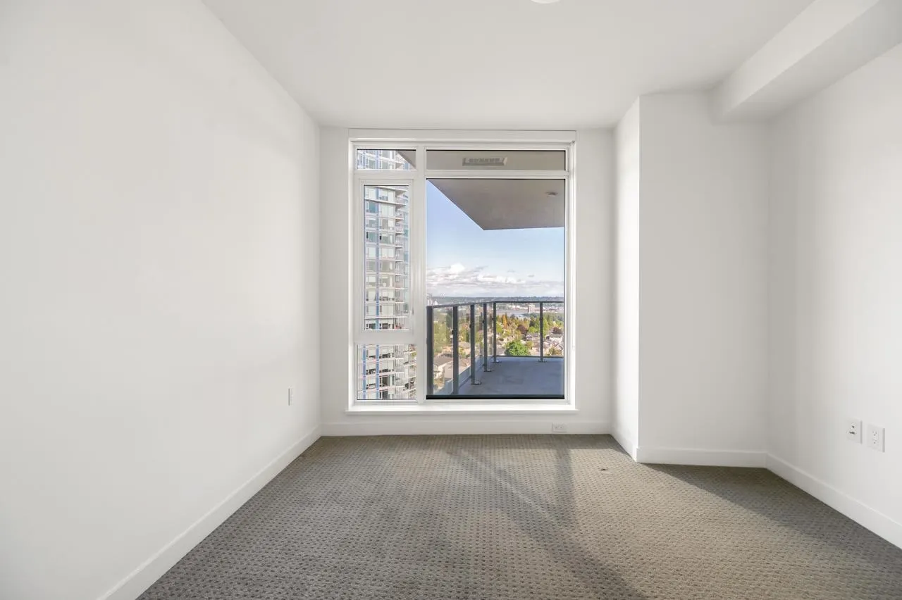 1105 7683 Park Crescent