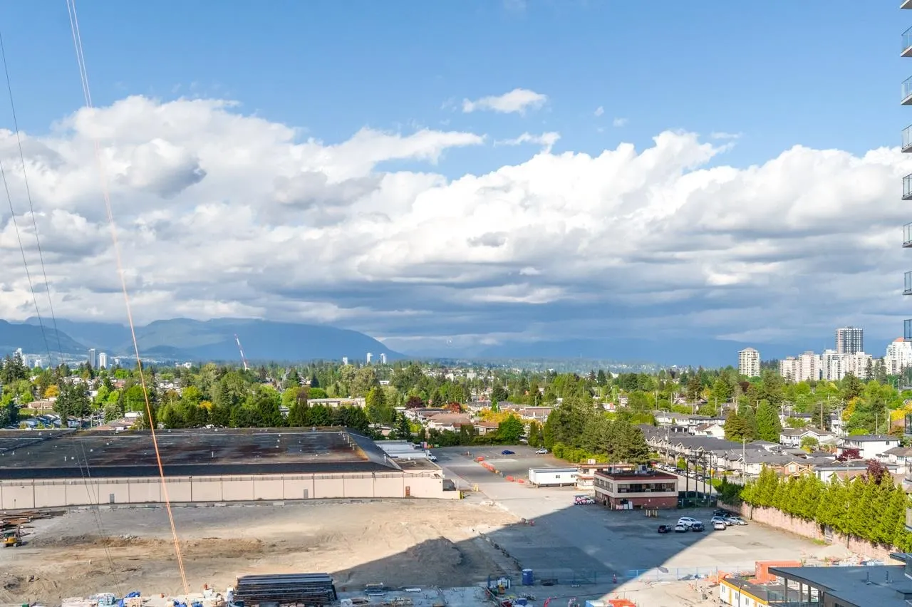 1105 7683 Park Crescent
