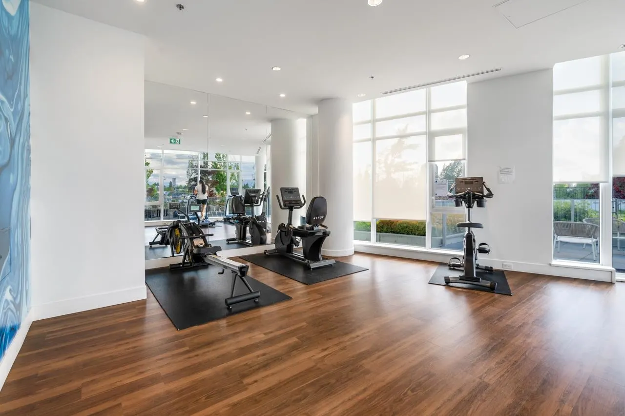 1105 7683 Park Crescent