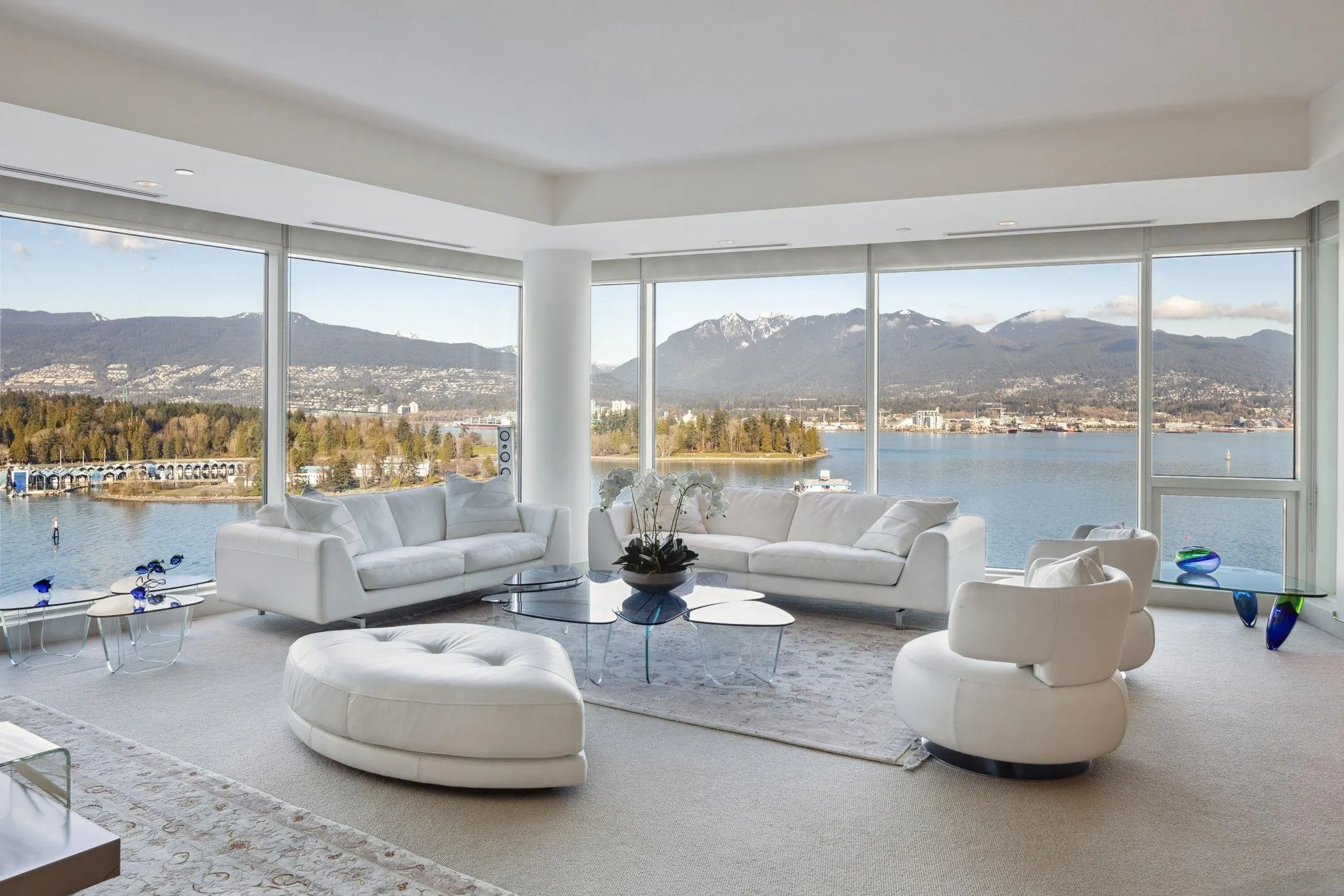 1401 1139 W Cordova Street