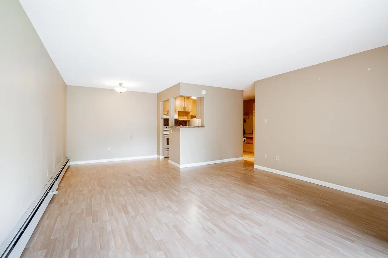 207 7426 138 Street
