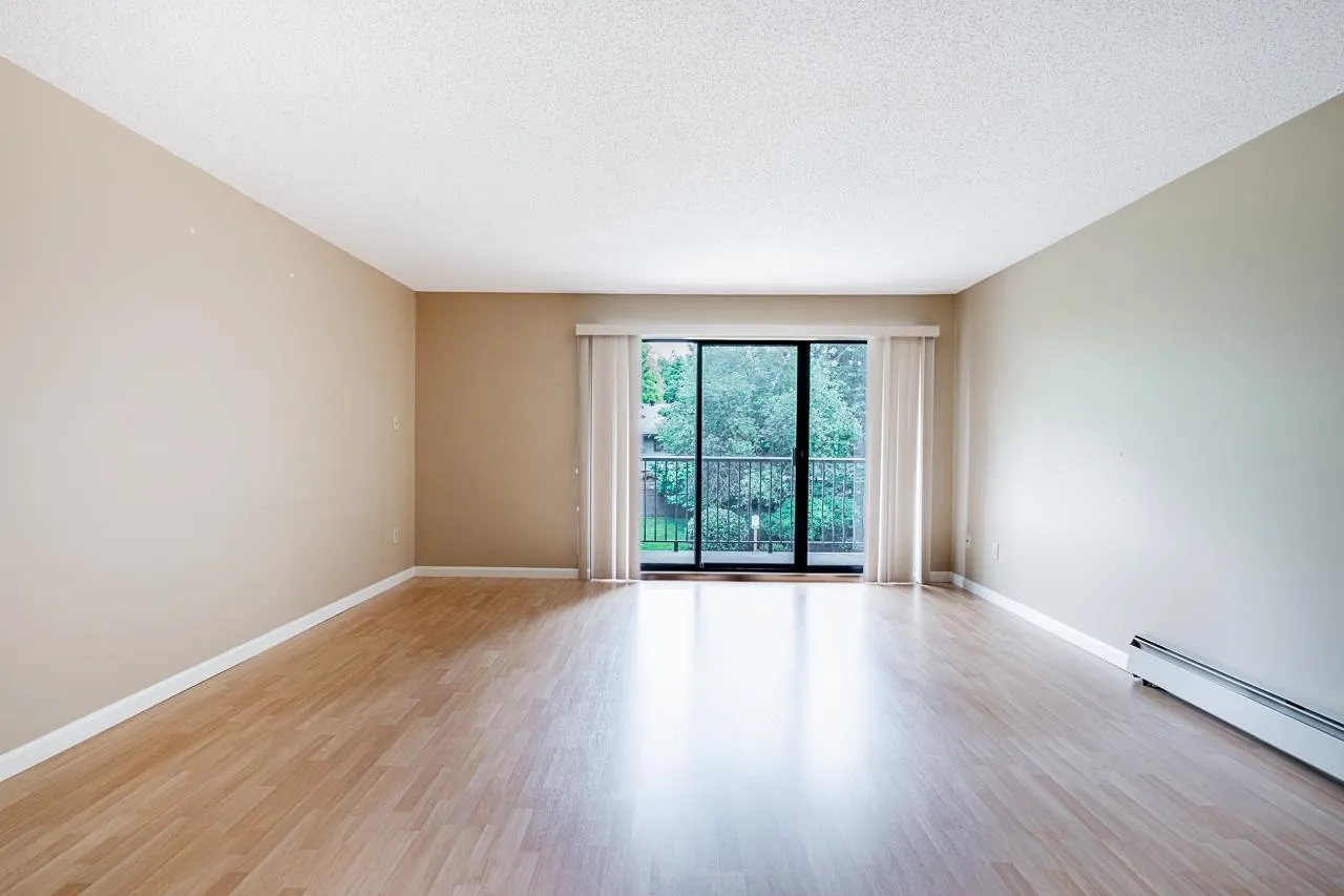 207 7426 138 Street