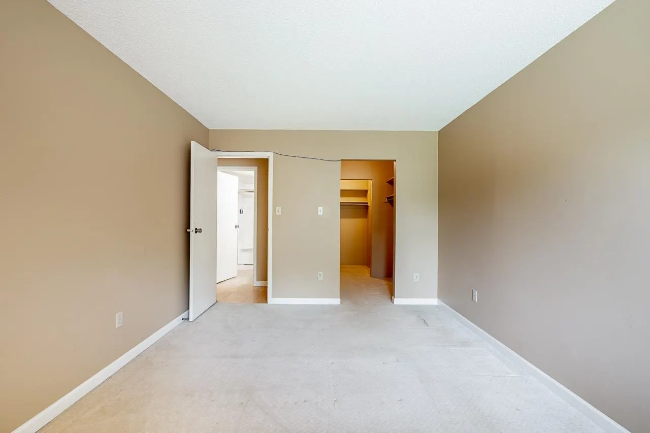 207 7426 138 Street
