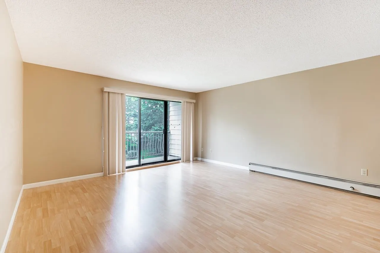 207 7426 138 Street