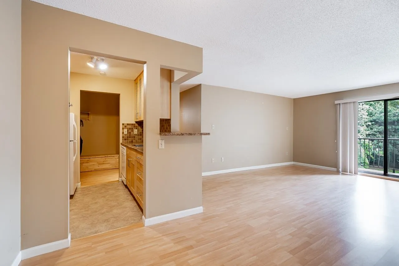 207 7426 138 Street