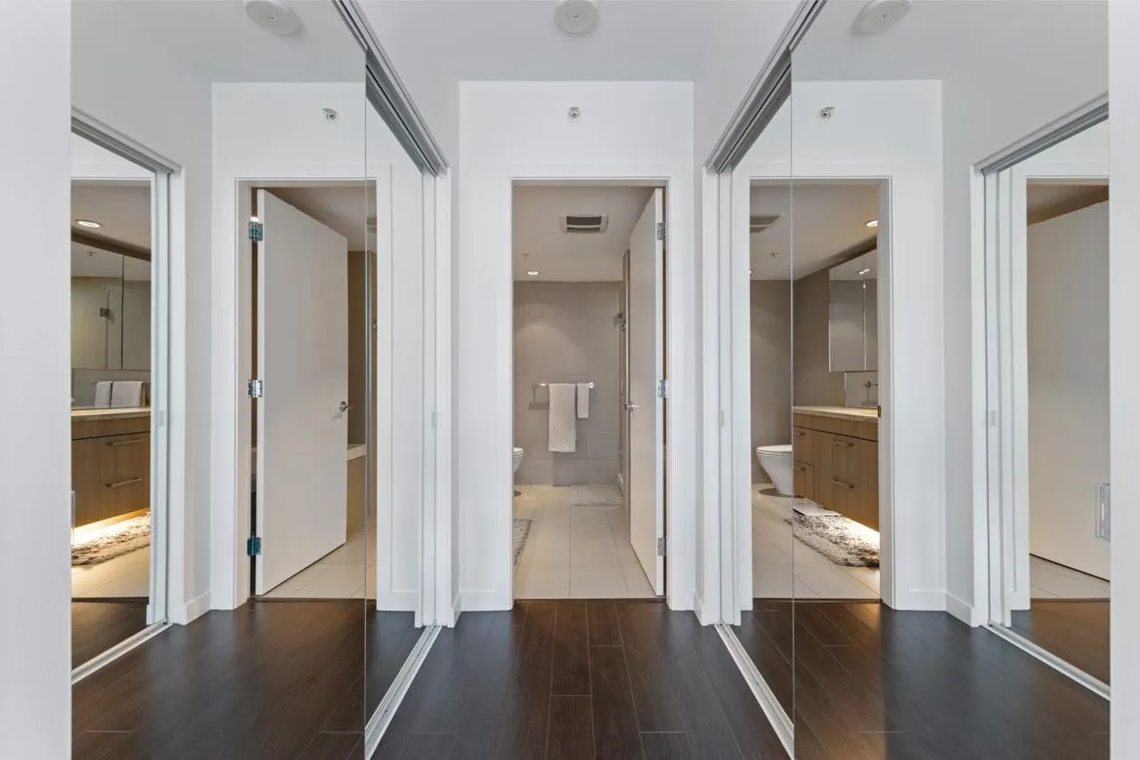 128 W 1st Avenue
