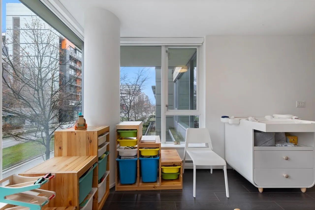 128 W 1st Avenue