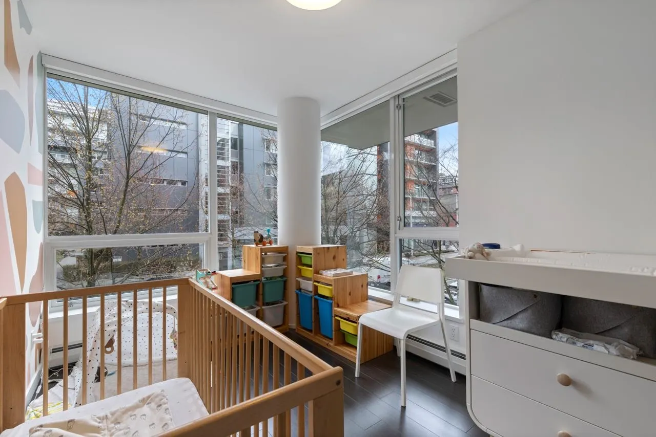 128 W 1st Avenue