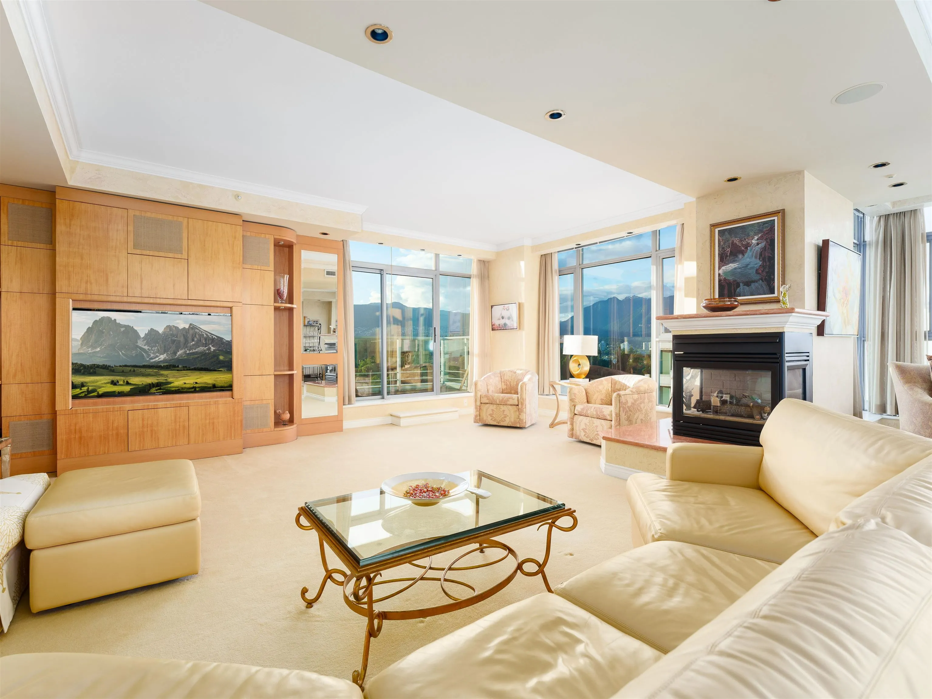 PH3 1790 Bayshore Drive