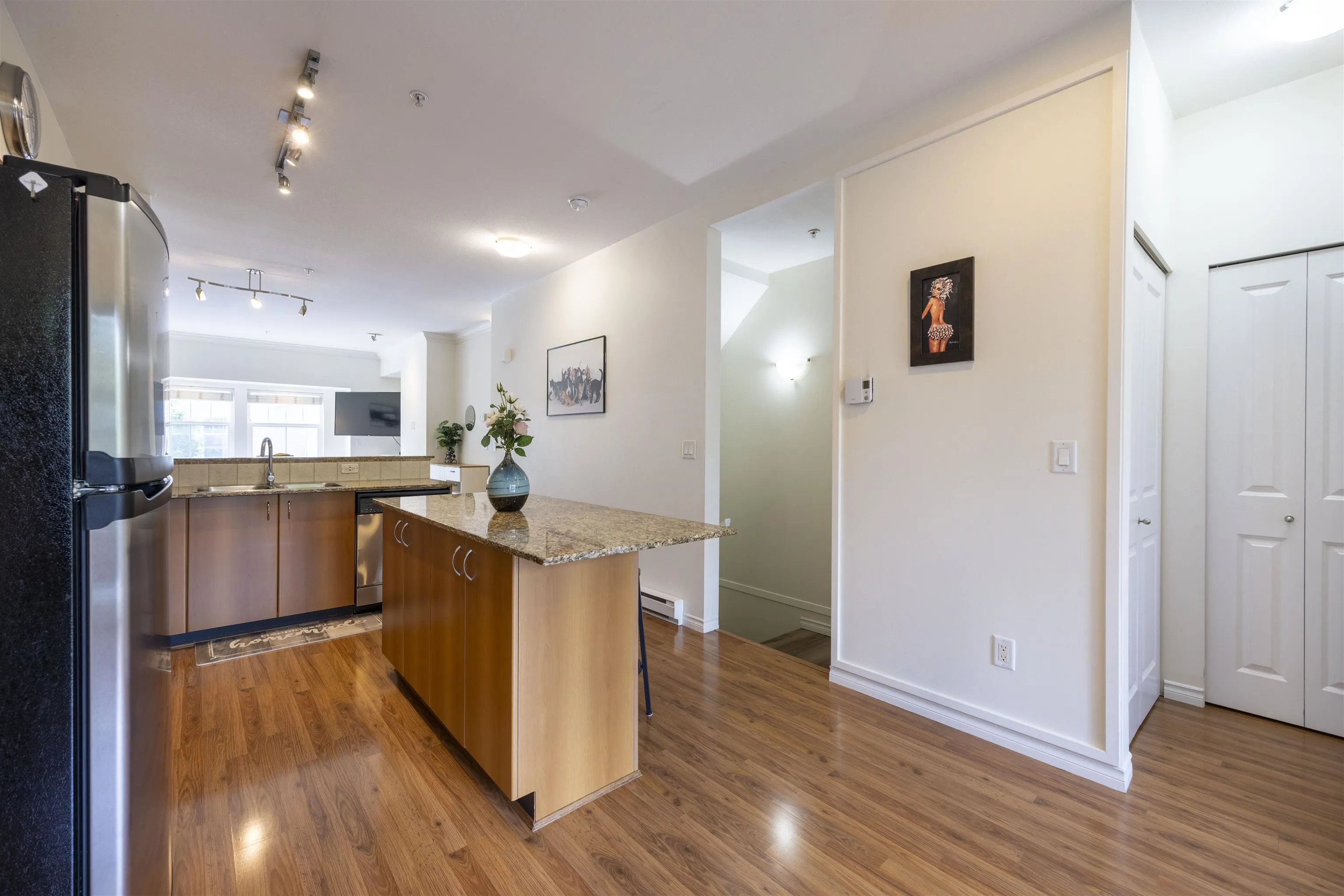 12 21535 88 Avenue