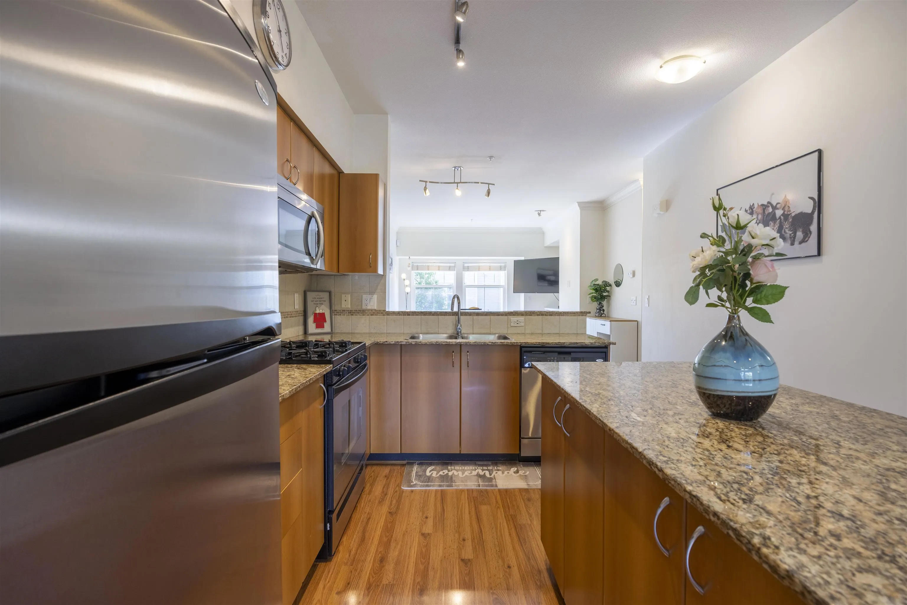 12 21535 88 Avenue