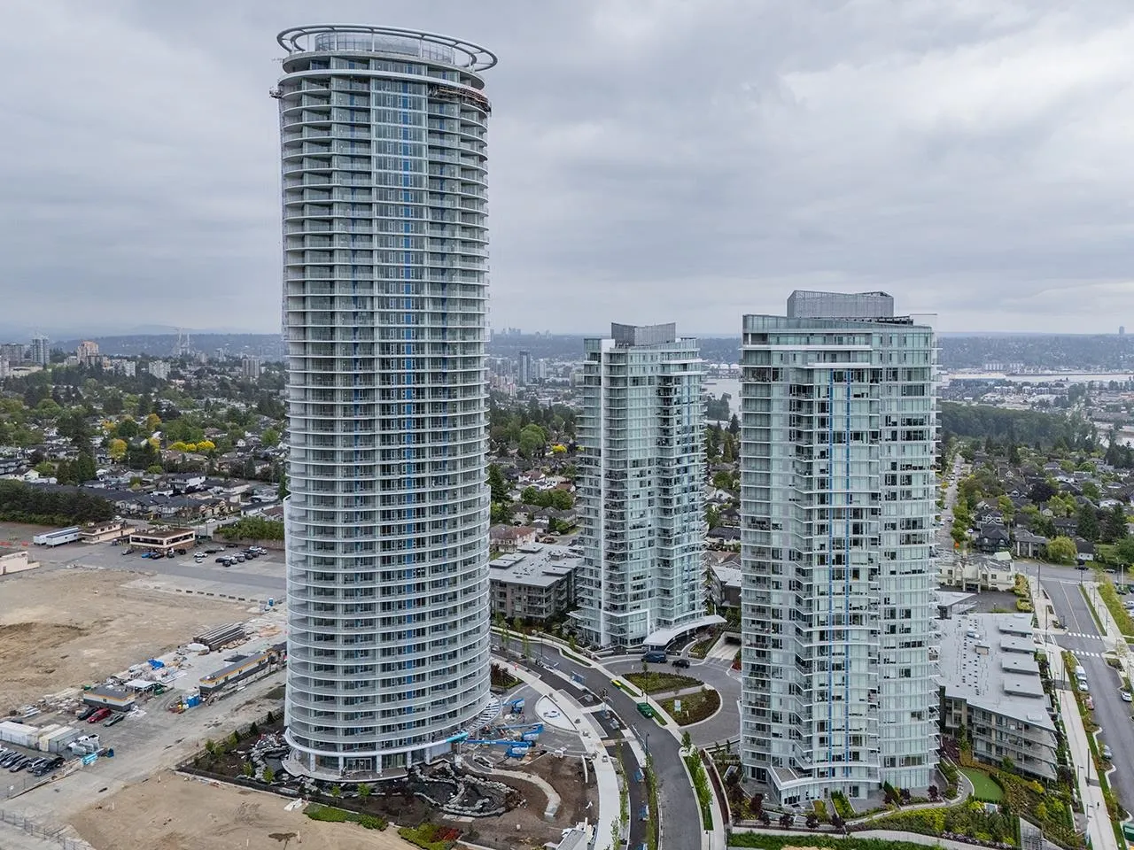 1506 7769 Park Crescent