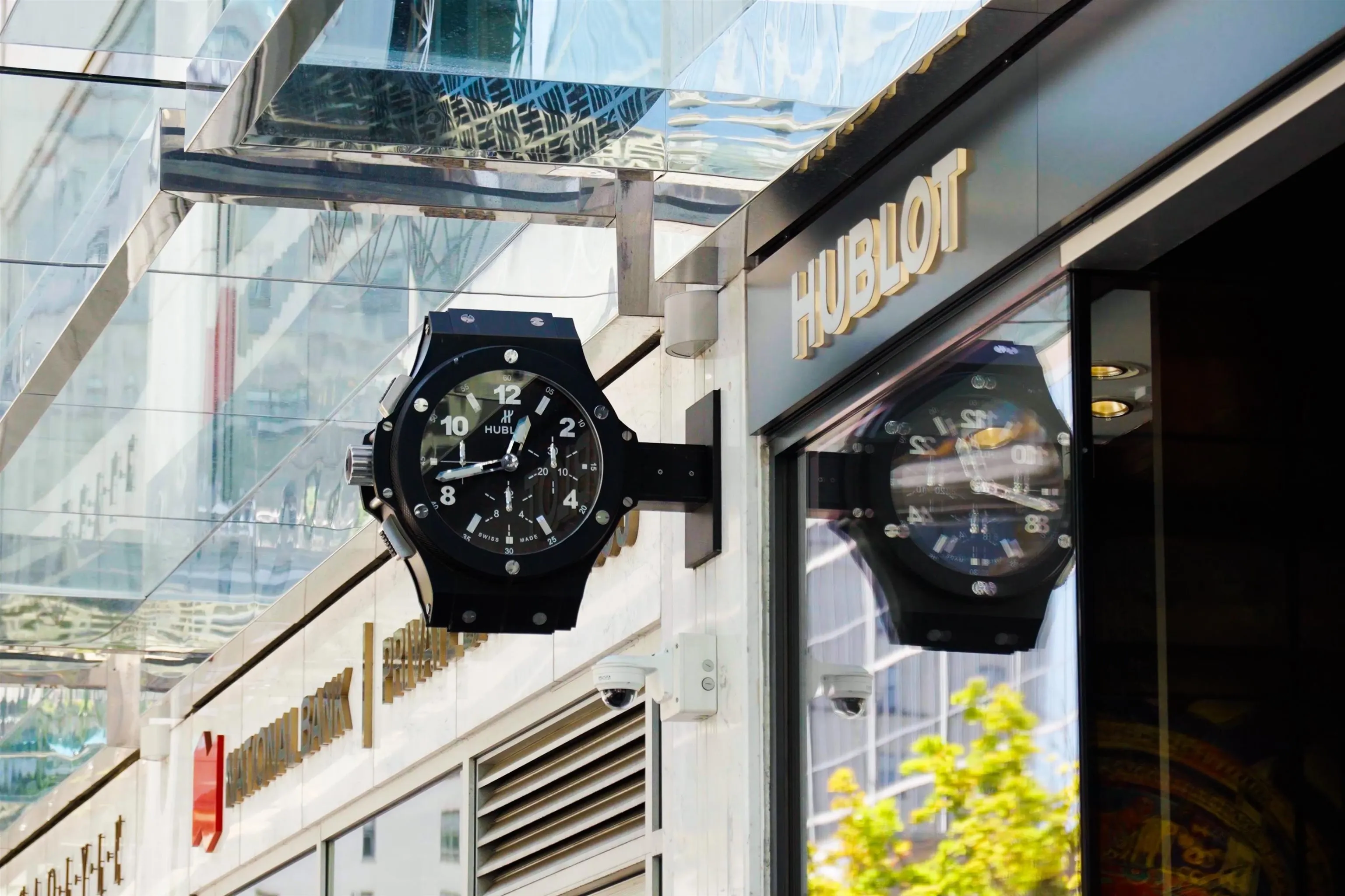 2901 1408 Robson Street