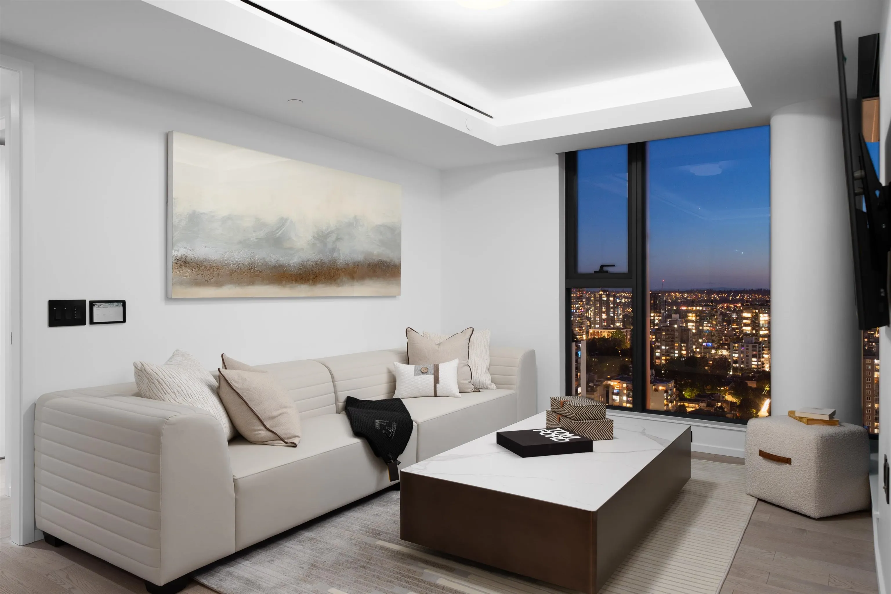 2901 1408 Robson Street