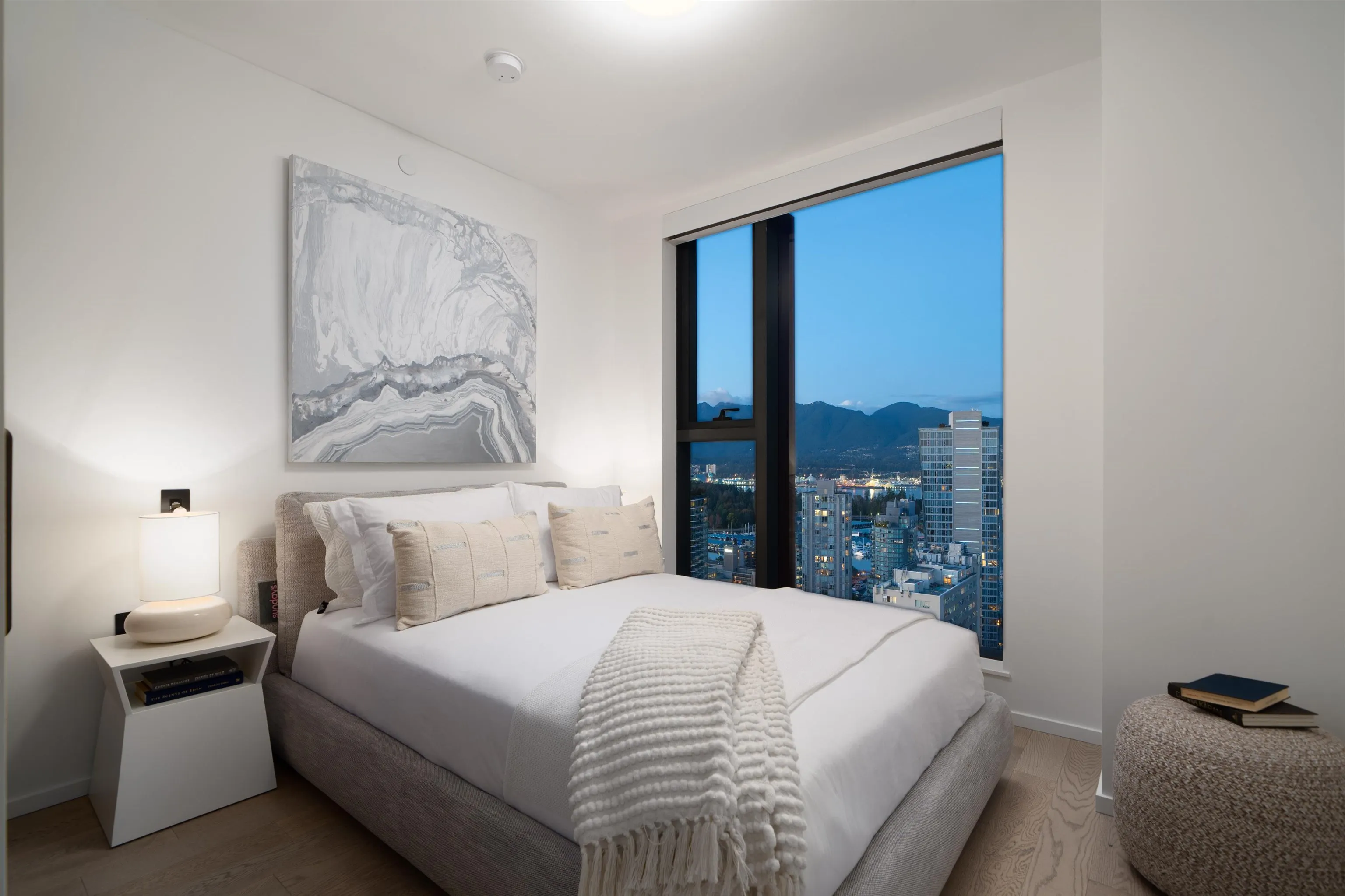 2901 1408 Robson Street