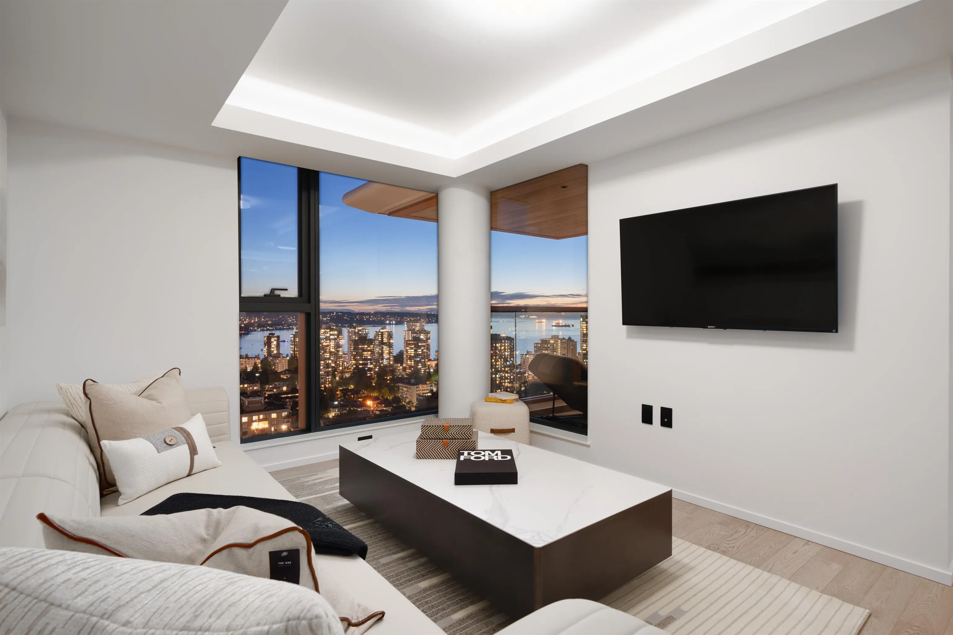 2901 1408 Robson Street