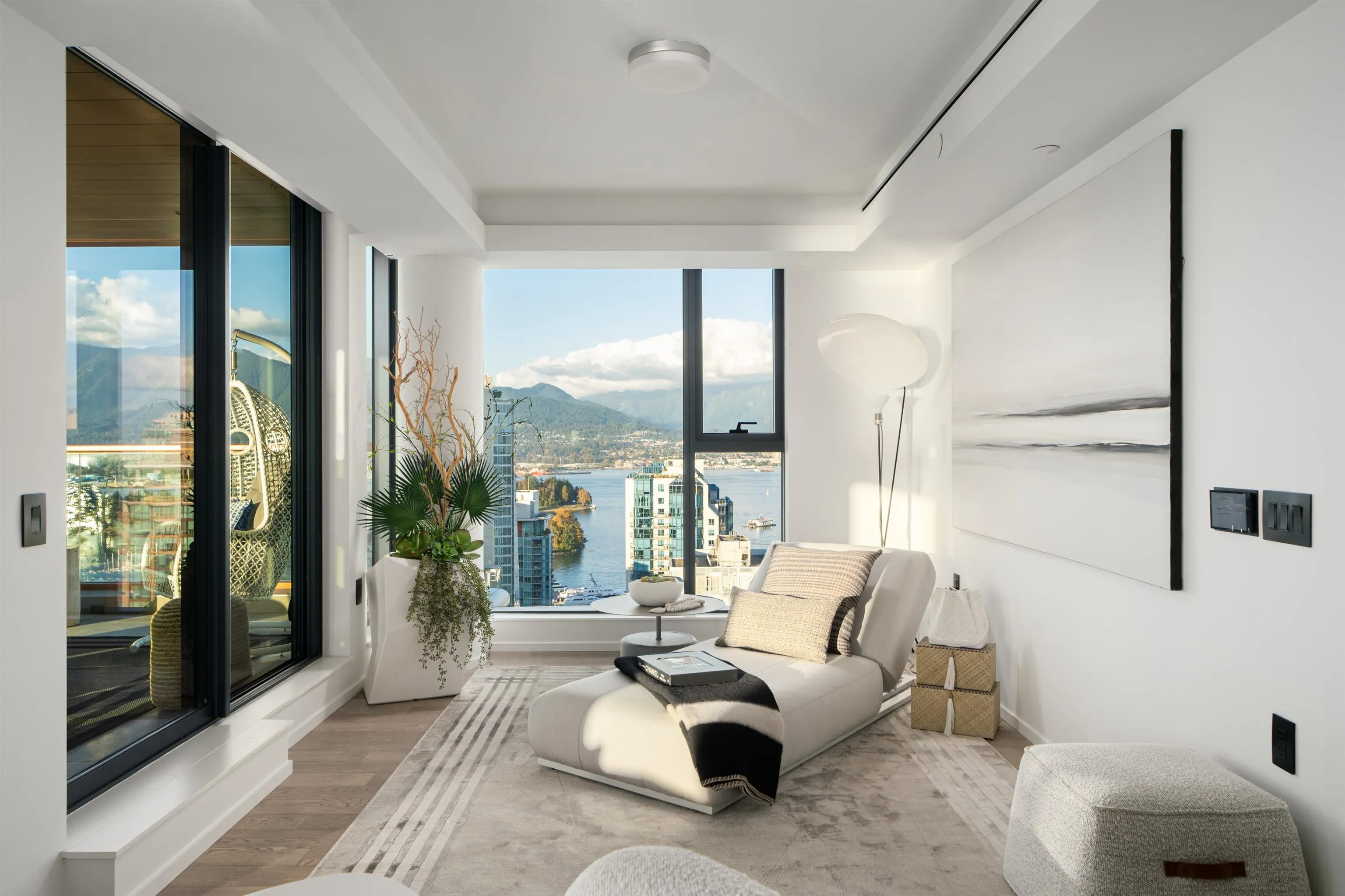 2901 1408 Robson Street