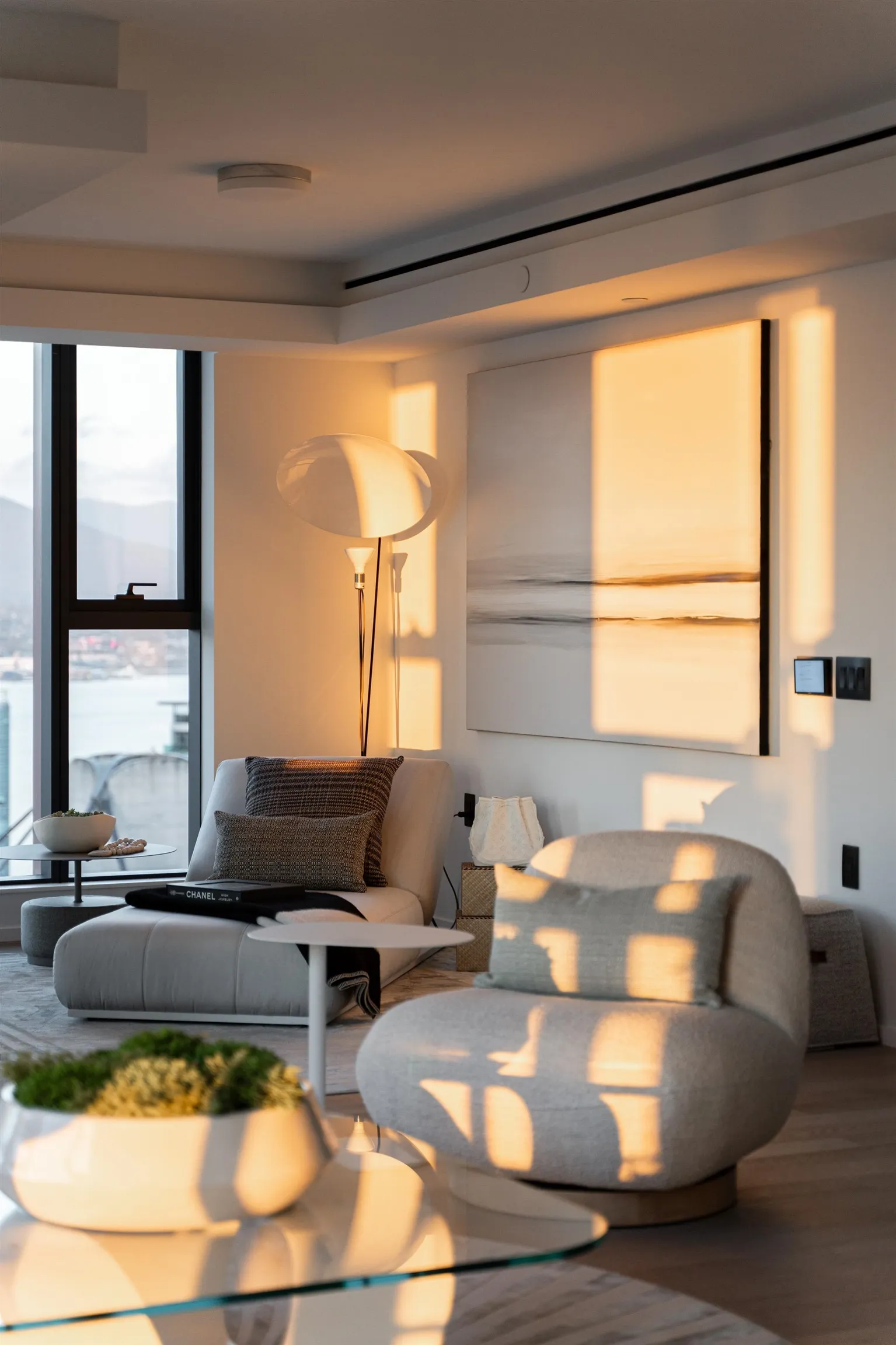 2901 1408 Robson Street