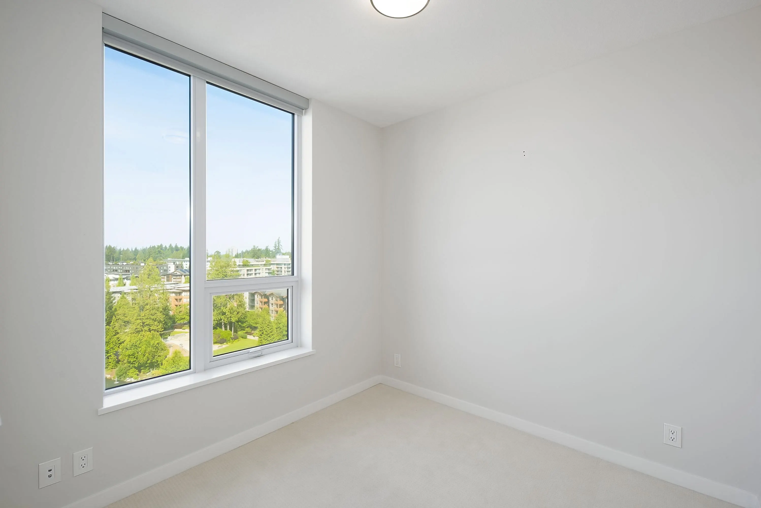 1302 3487 Binning Road